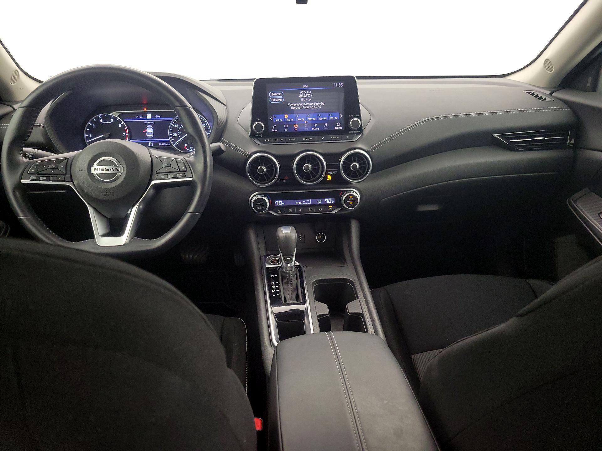 Thumbnail: 2020 Nissan Sentra - 9