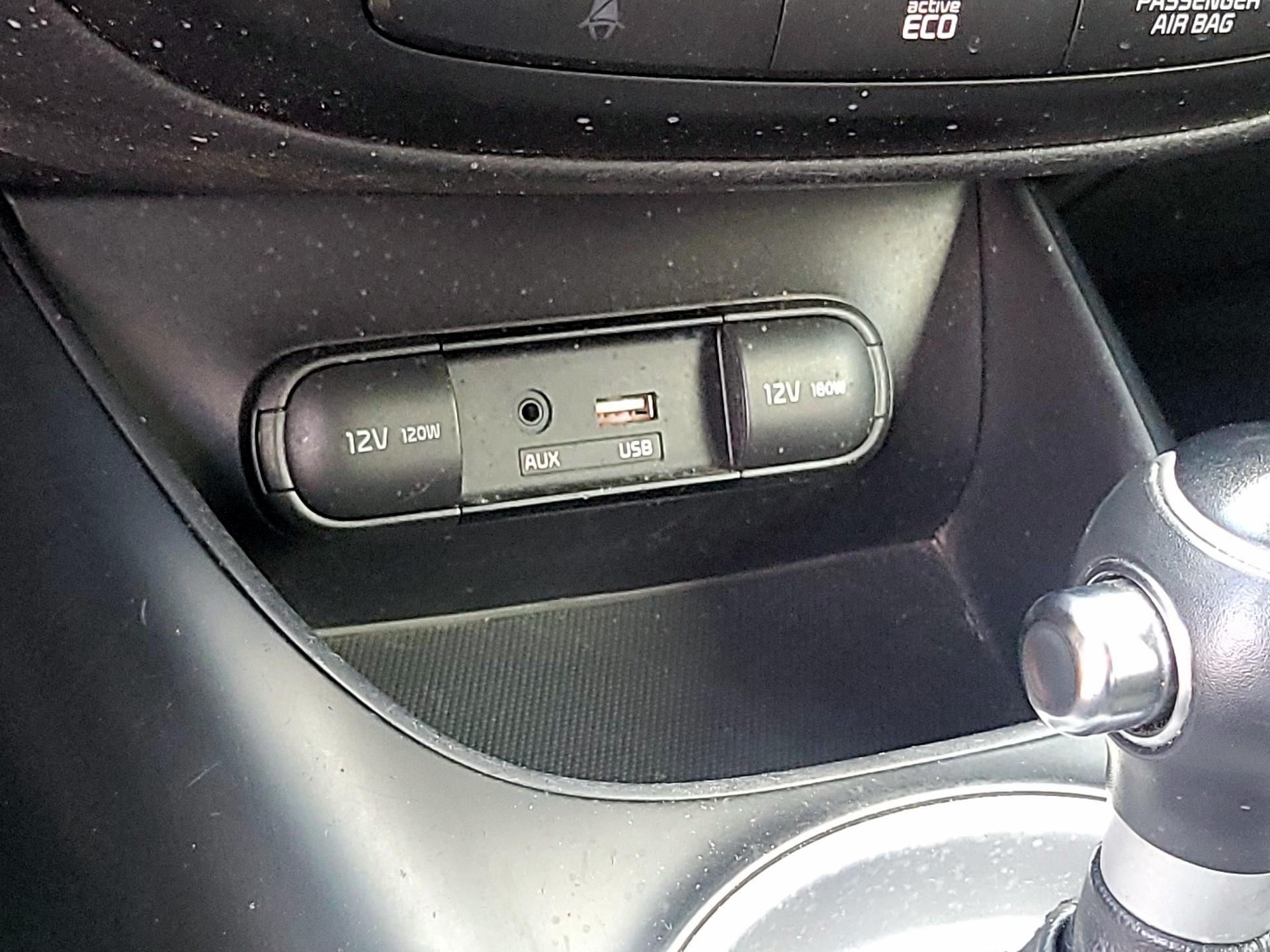Thumbnail: 2016 Kia Soul - 15