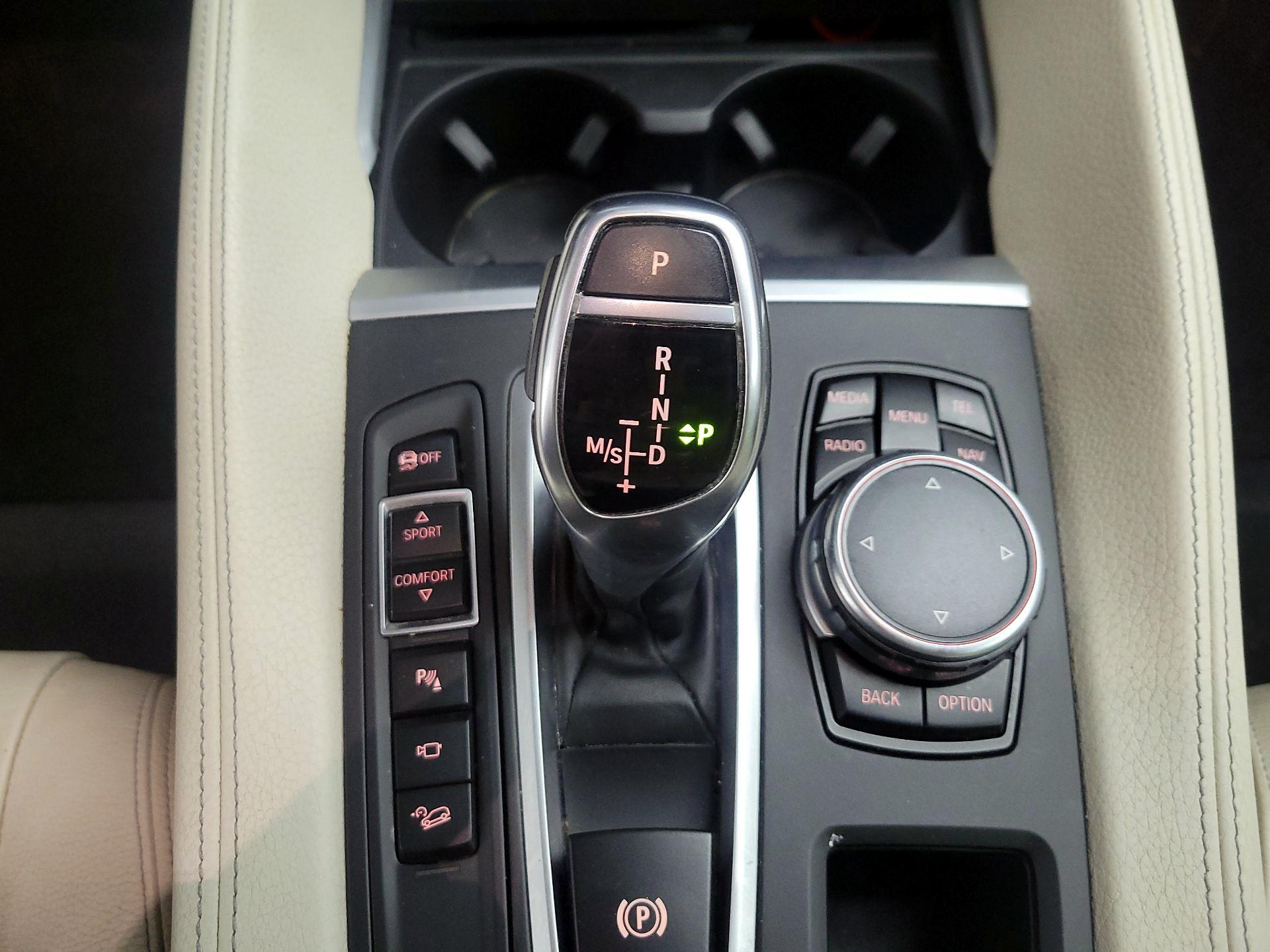 Thumbnail: 2016 BMW X6 - 15
