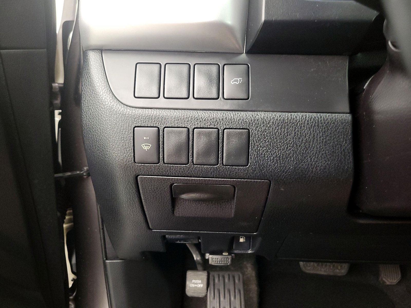 2015 Toyota Highlander XLE - Photo 14