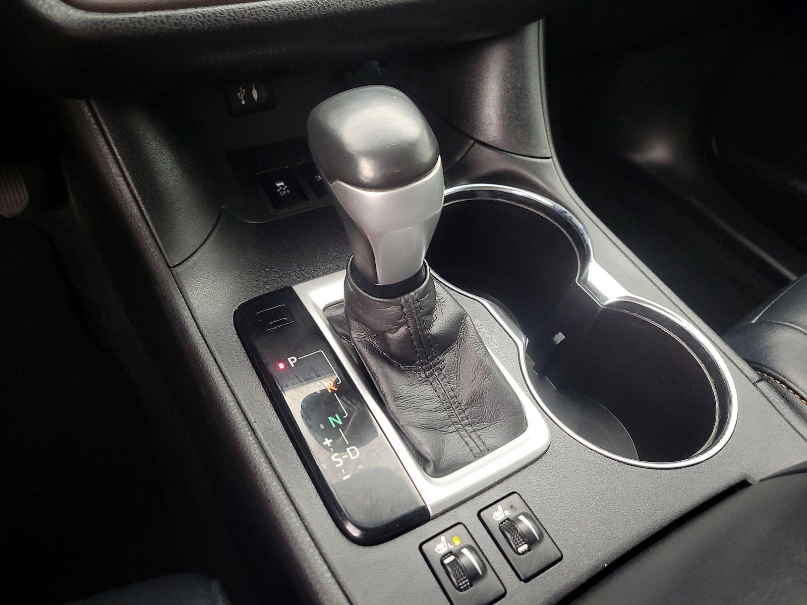 2015 Toyota Highlander XLE - Photo 18