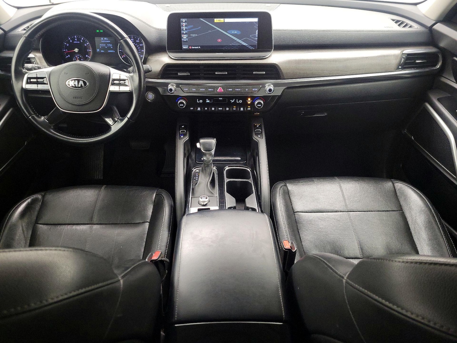 Apple CarPlay® & Android Auto™