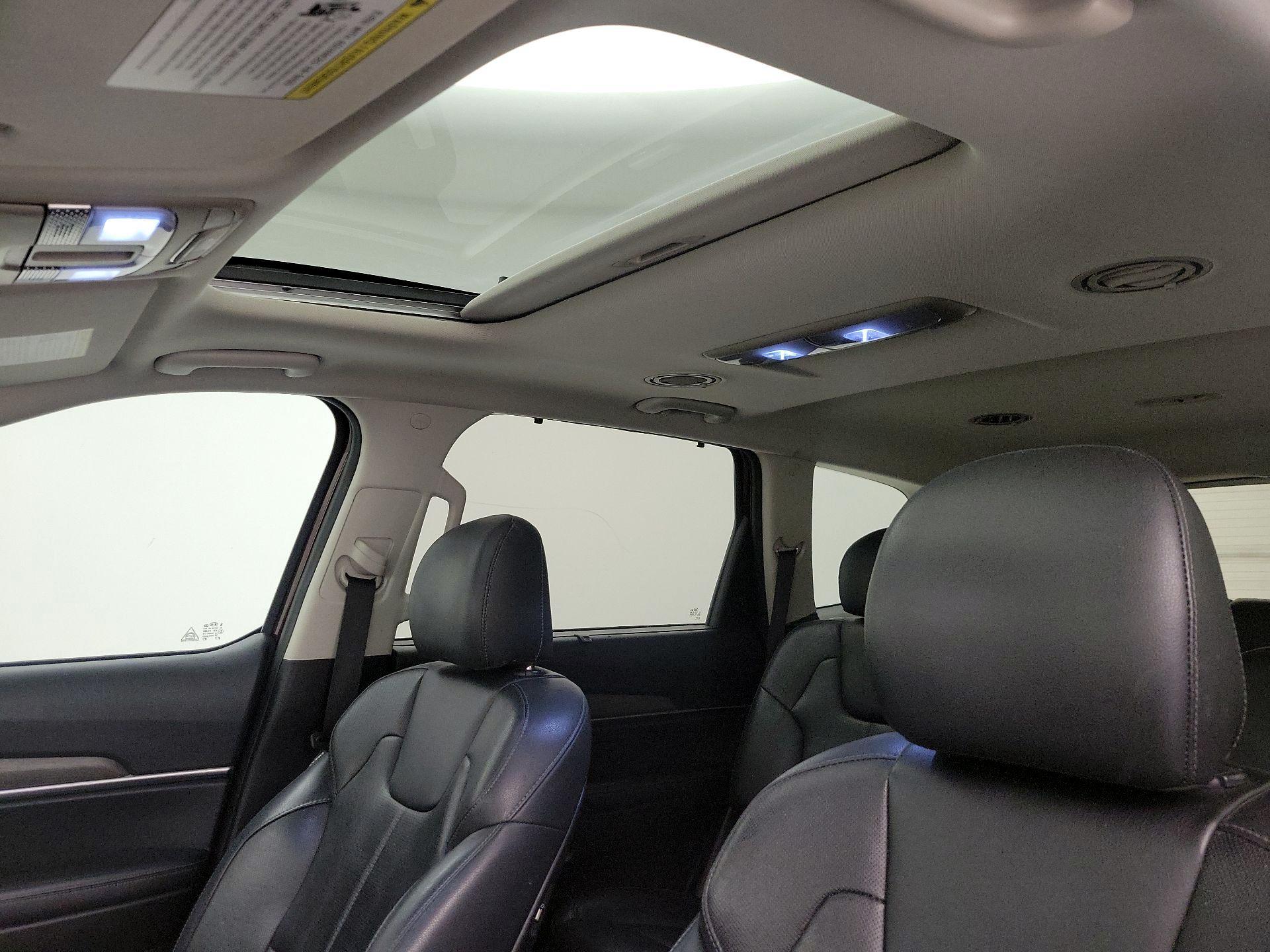 Thumbnail: 2020 Kia Telluride - 20