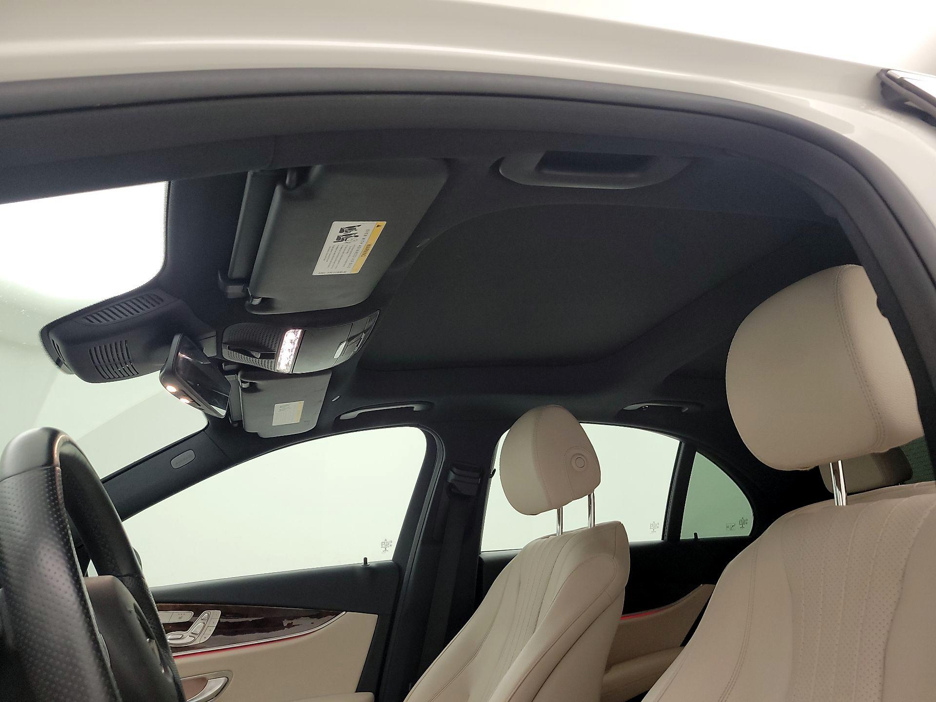 Thumbnail: 2018 Mercedes-Benz E-Class - 20
