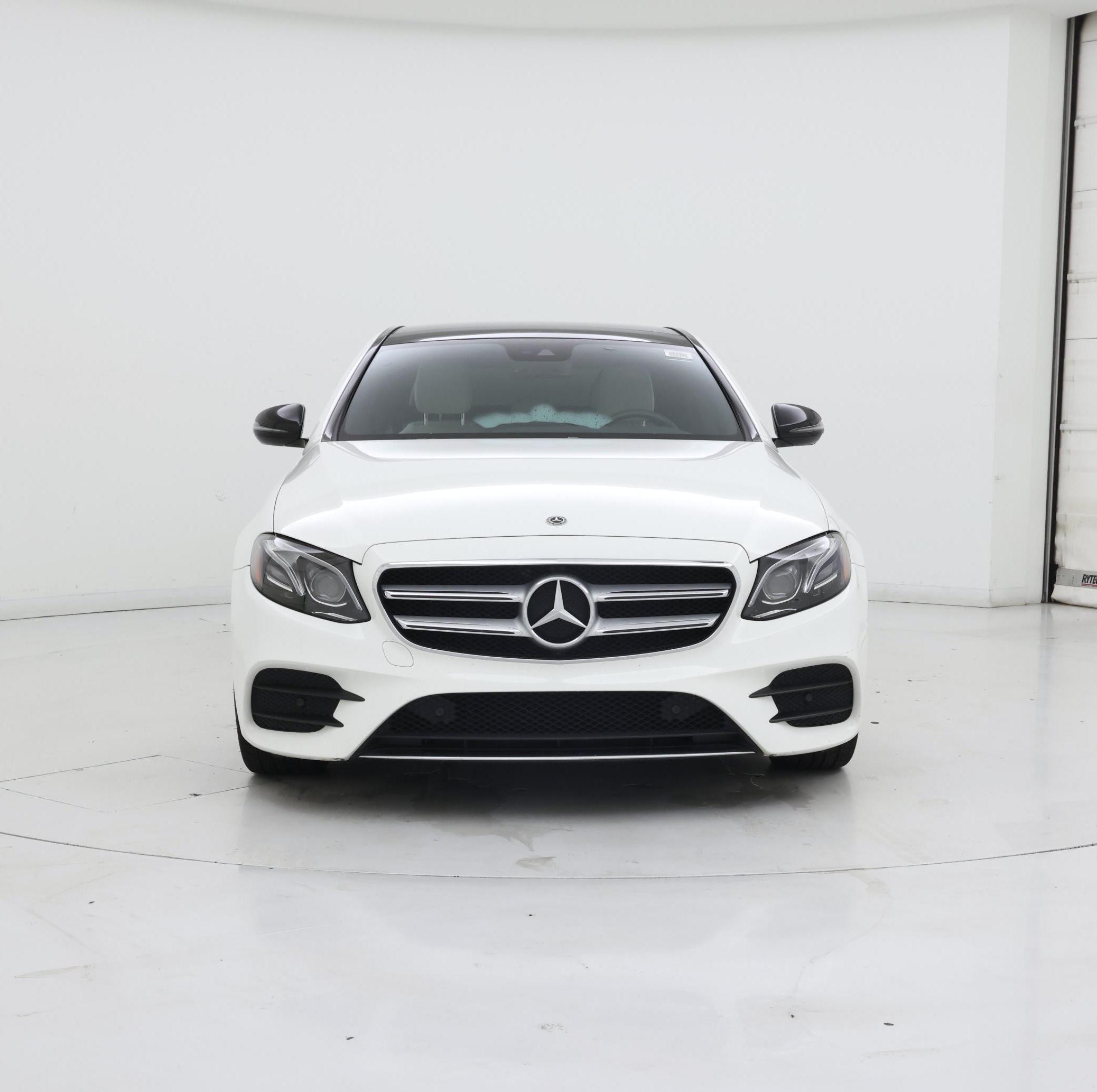 Thumbnail: 2018 Mercedes-Benz E-Class - 5