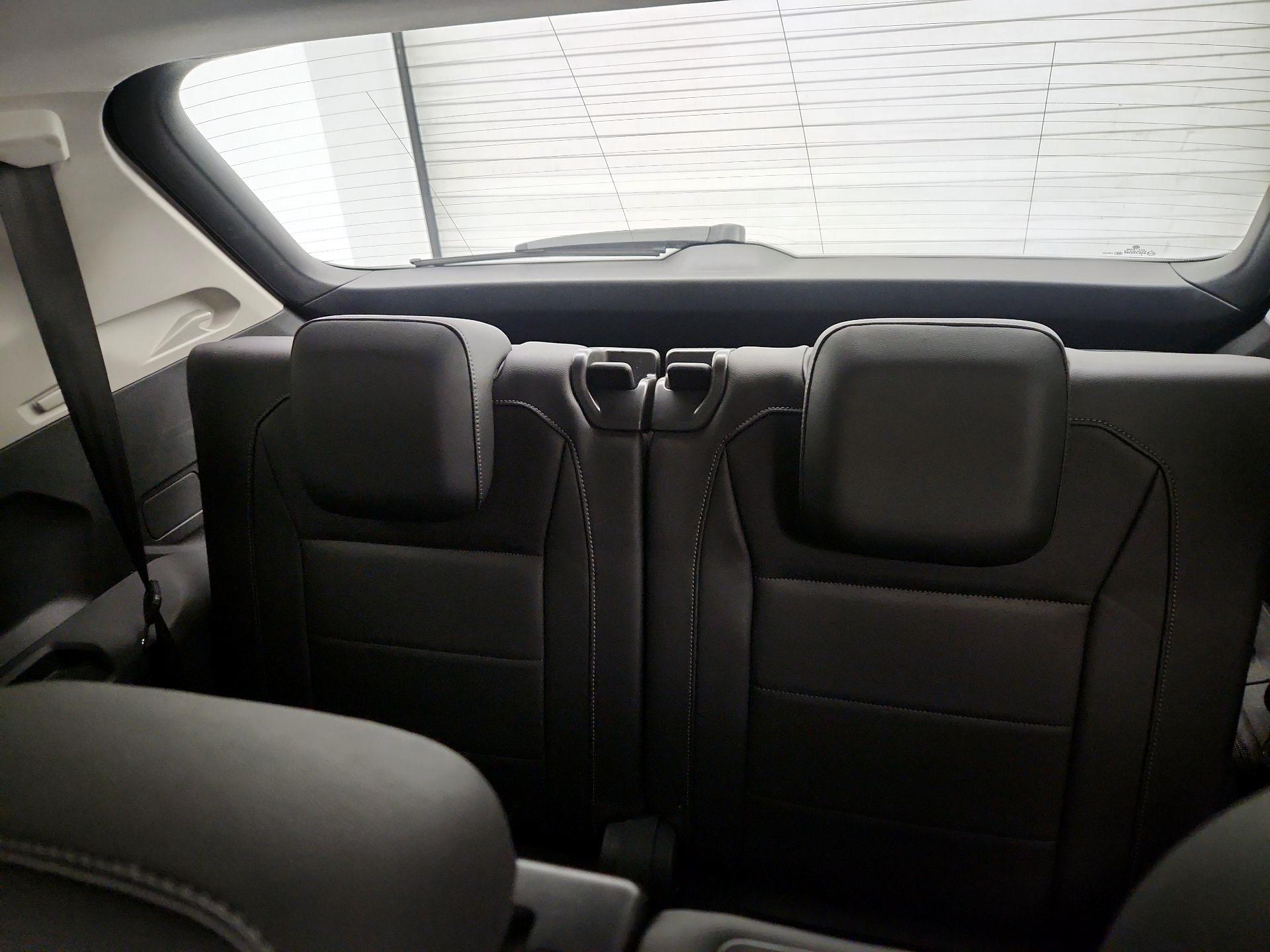 Thumbnail: 2018 Volkswagen Tiguan - 20