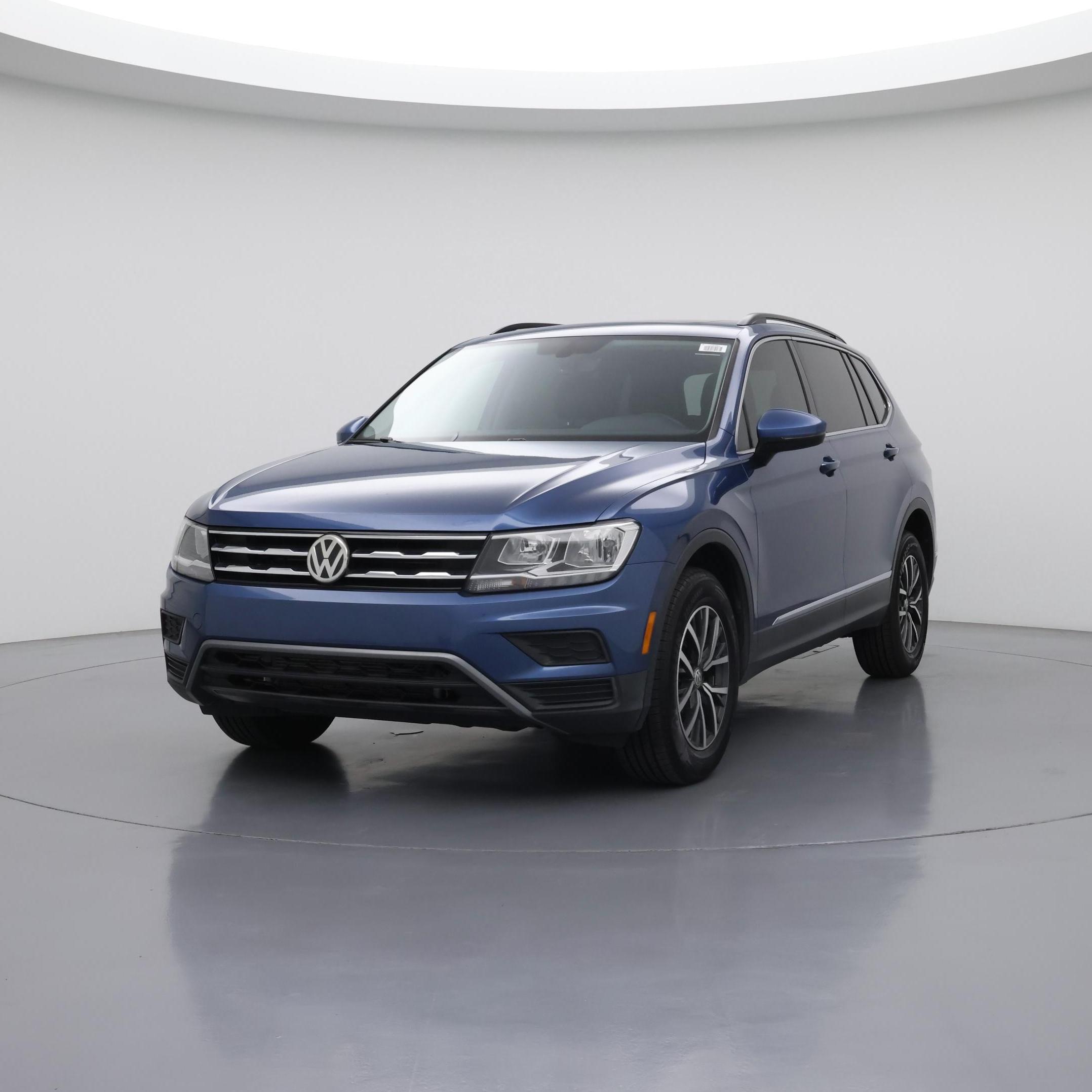 Thumbnail: 2018 Volkswagen Tiguan - 4