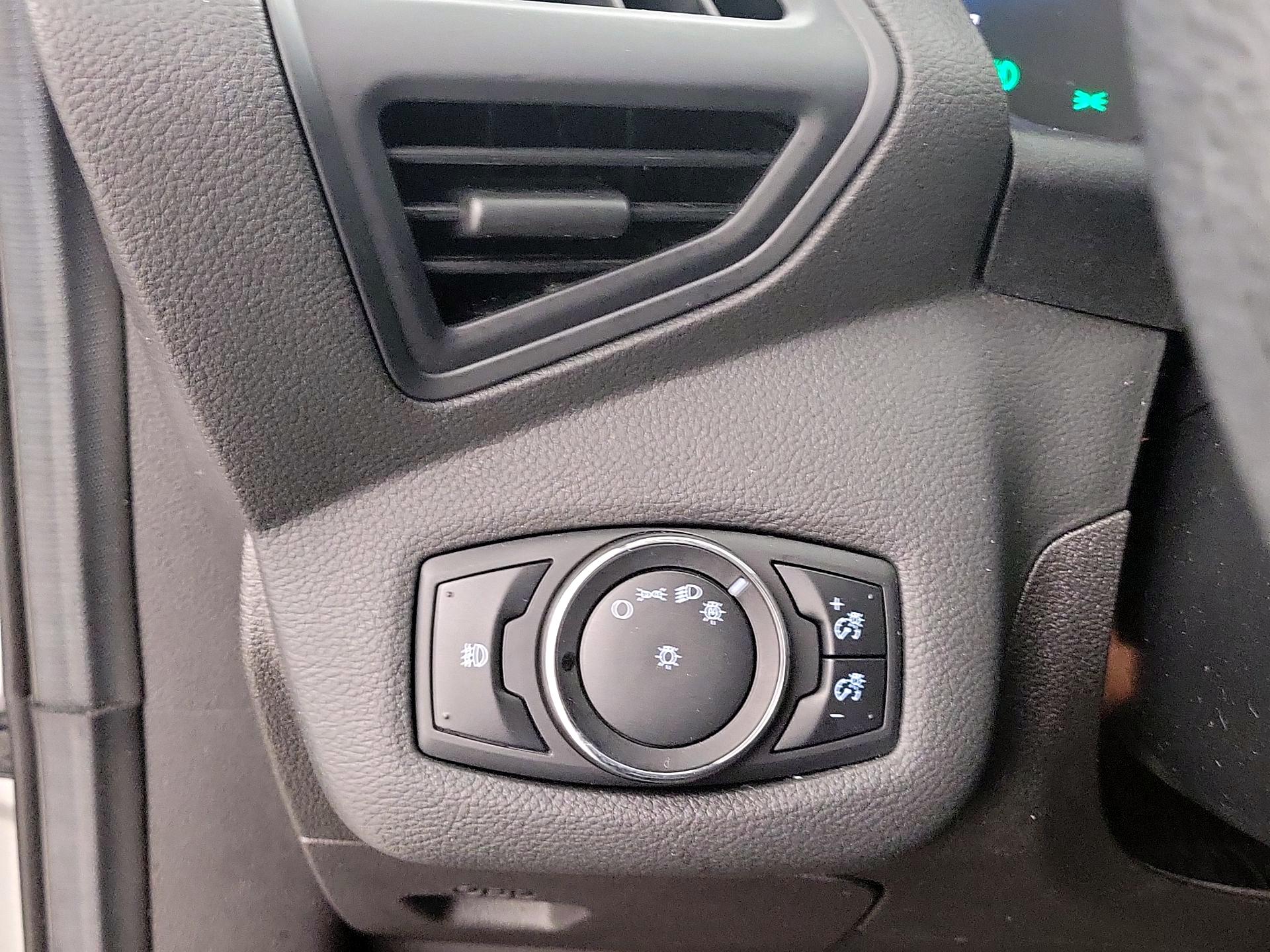 Thumbnail: 2014 Ford Escape - 13