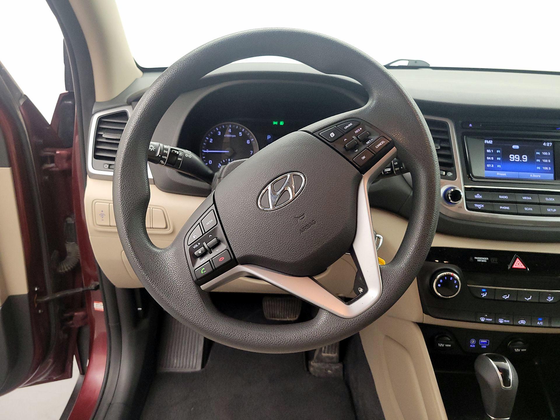 Thumbnail: 2017 Hyundai Tucson - 10