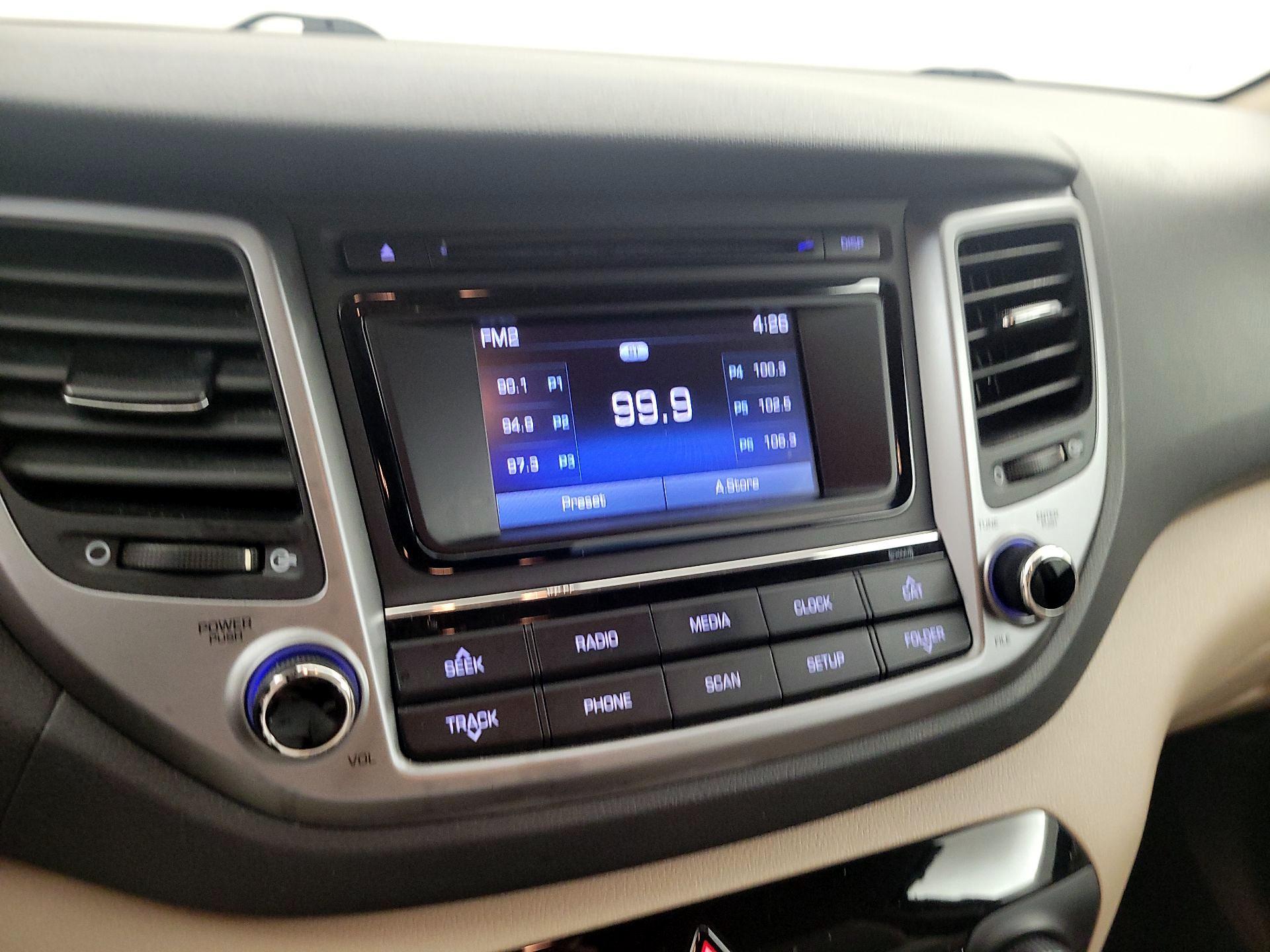 Thumbnail: 2017 Hyundai Tucson - 15