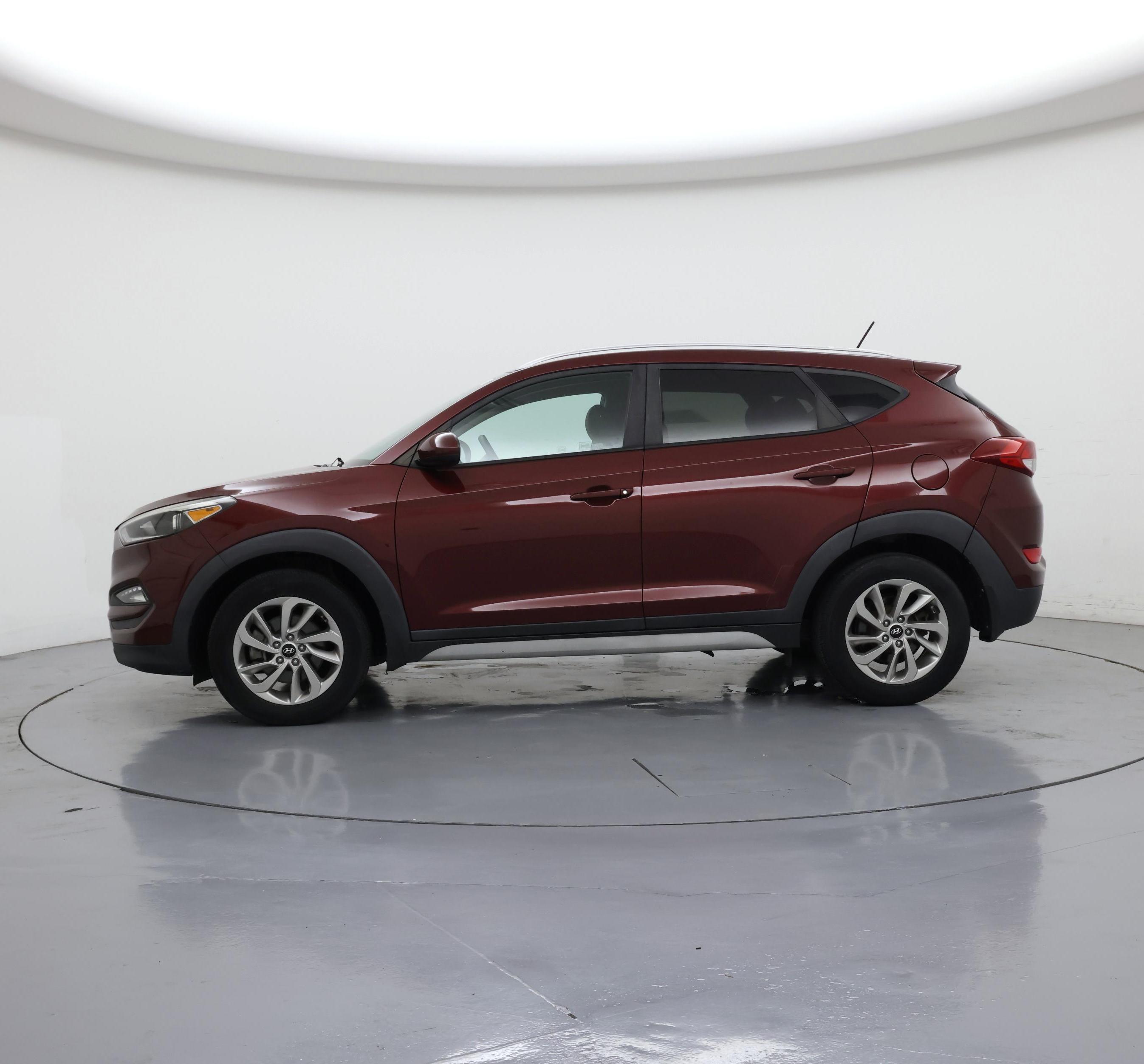 Thumbnail: 2017 Hyundai Tucson - 3