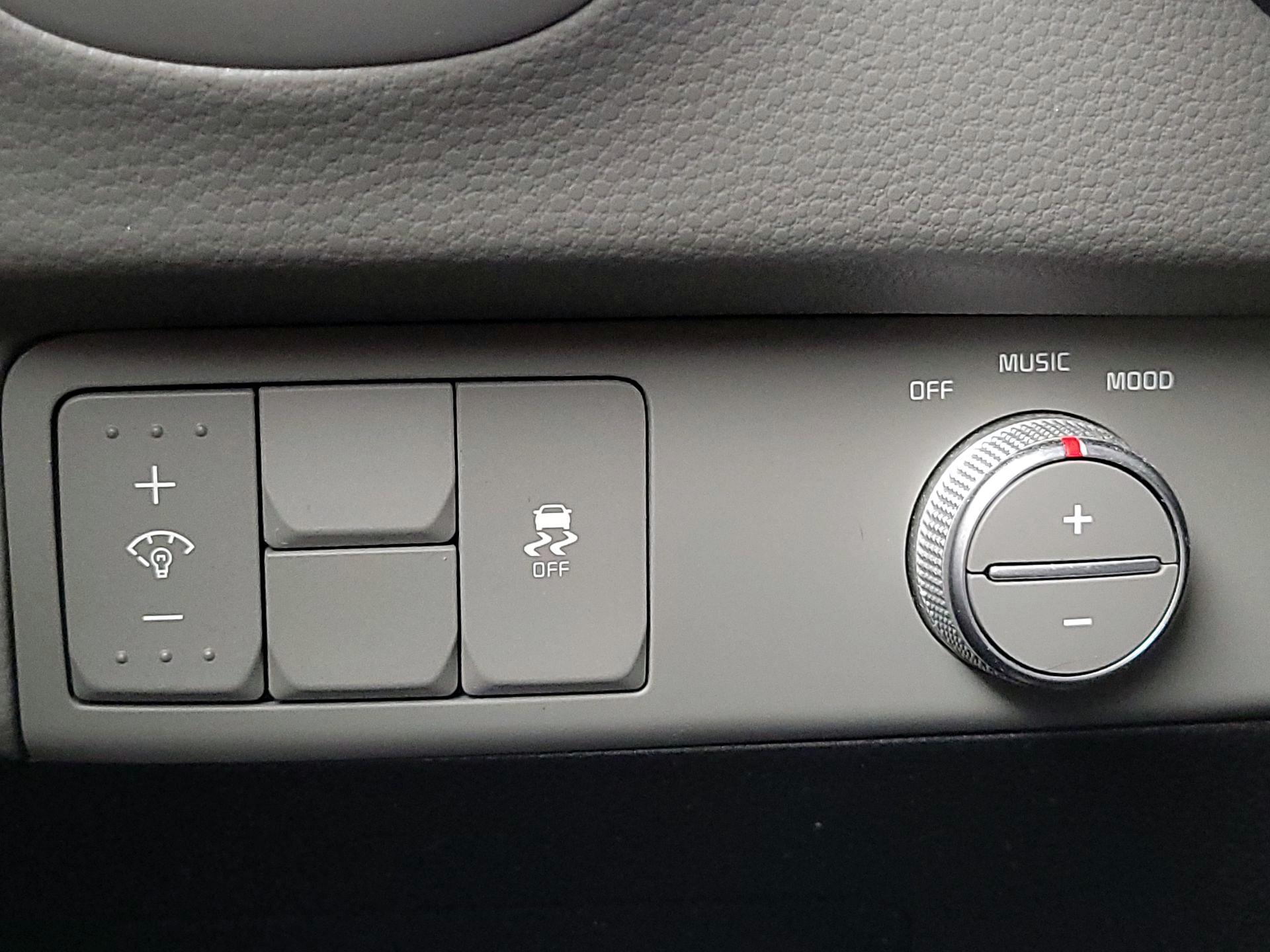 Thumbnail: 2016 Kia Soul - 13