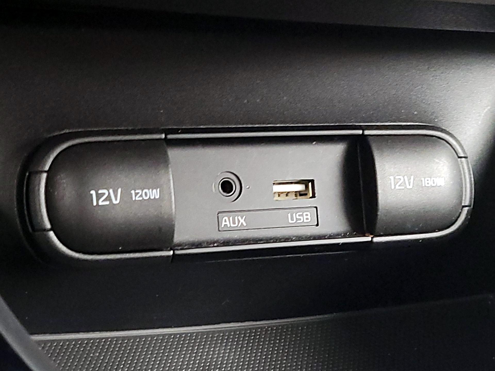 Thumbnail: 2016 Kia Soul - 19