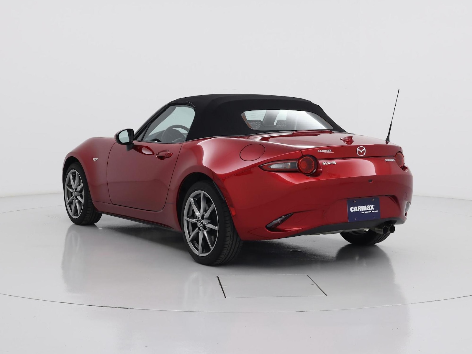 2021 Mazda MX-5 Miata Grand Touring - Photo 3