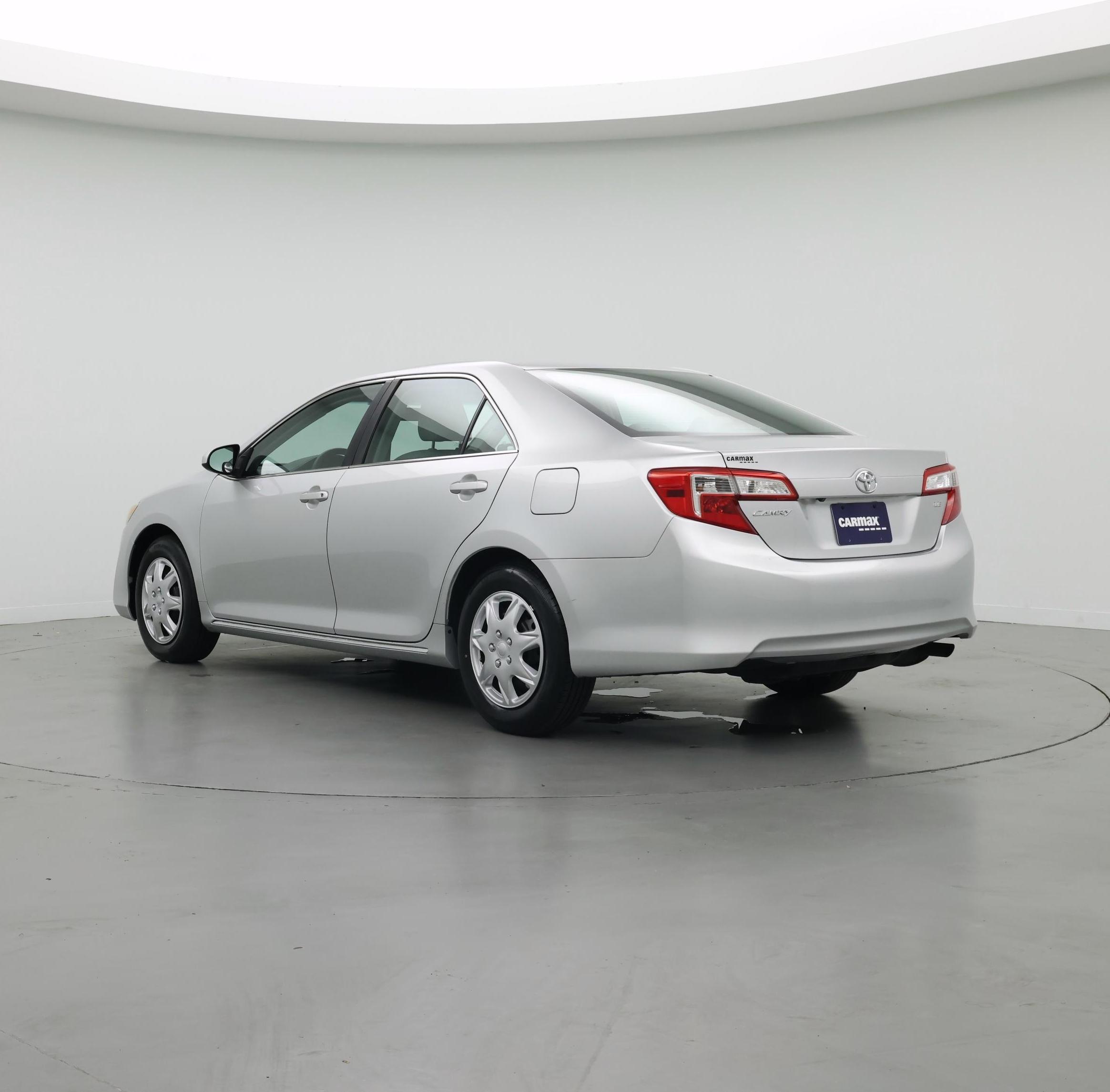 Thumbnail: 2014 Toyota Camry - 2