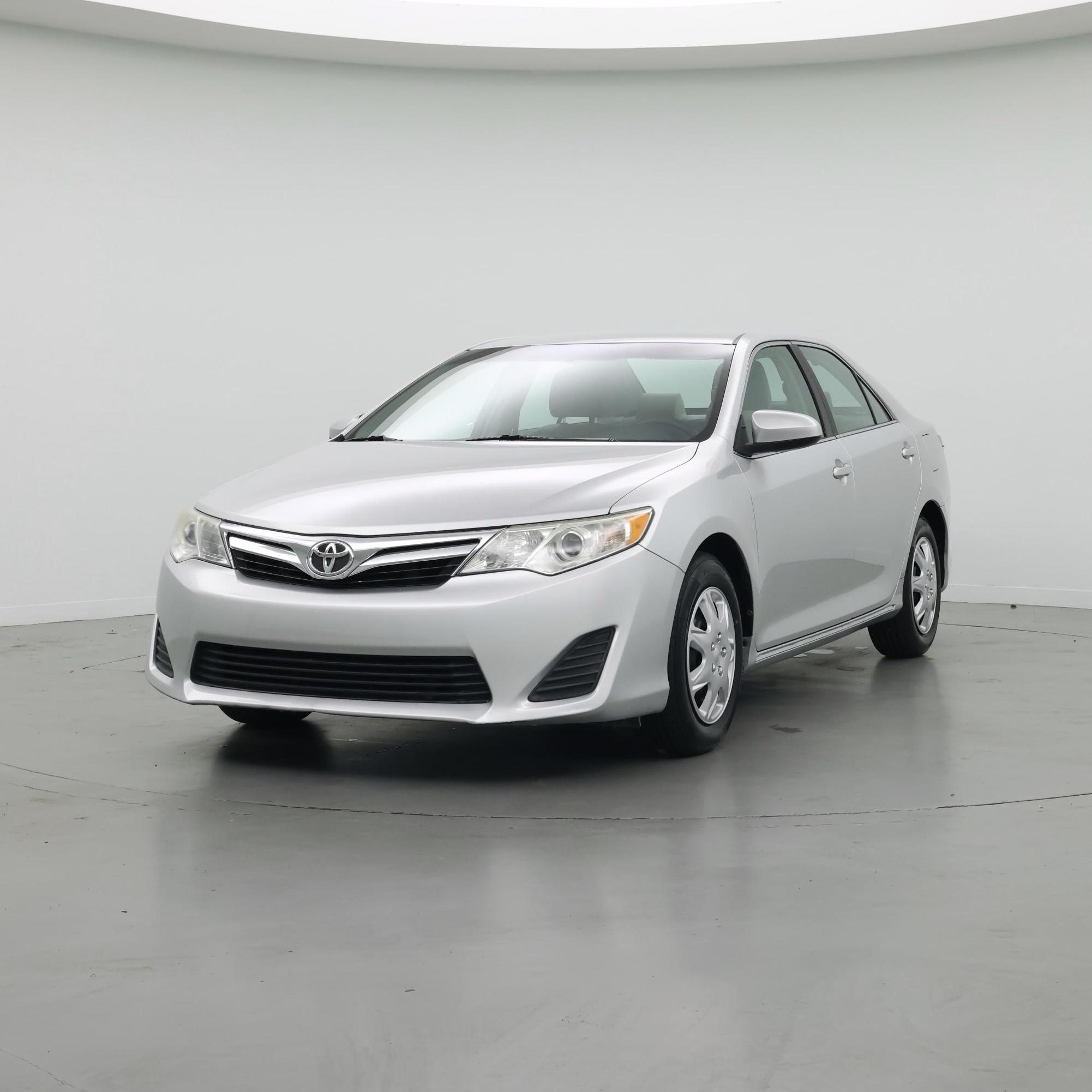 Thumbnail: 2014 Toyota Camry - 4