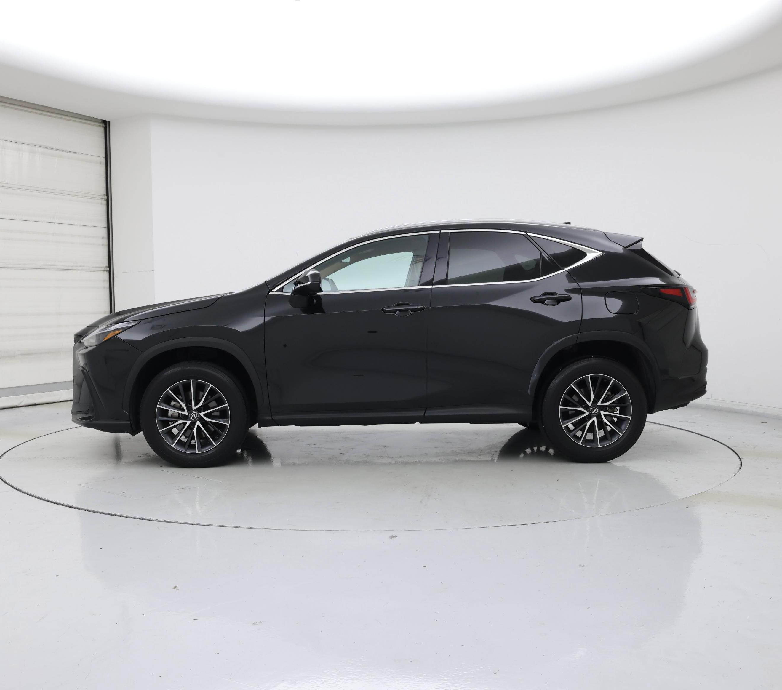 Thumbnail: 2023 Lexus NX - 3