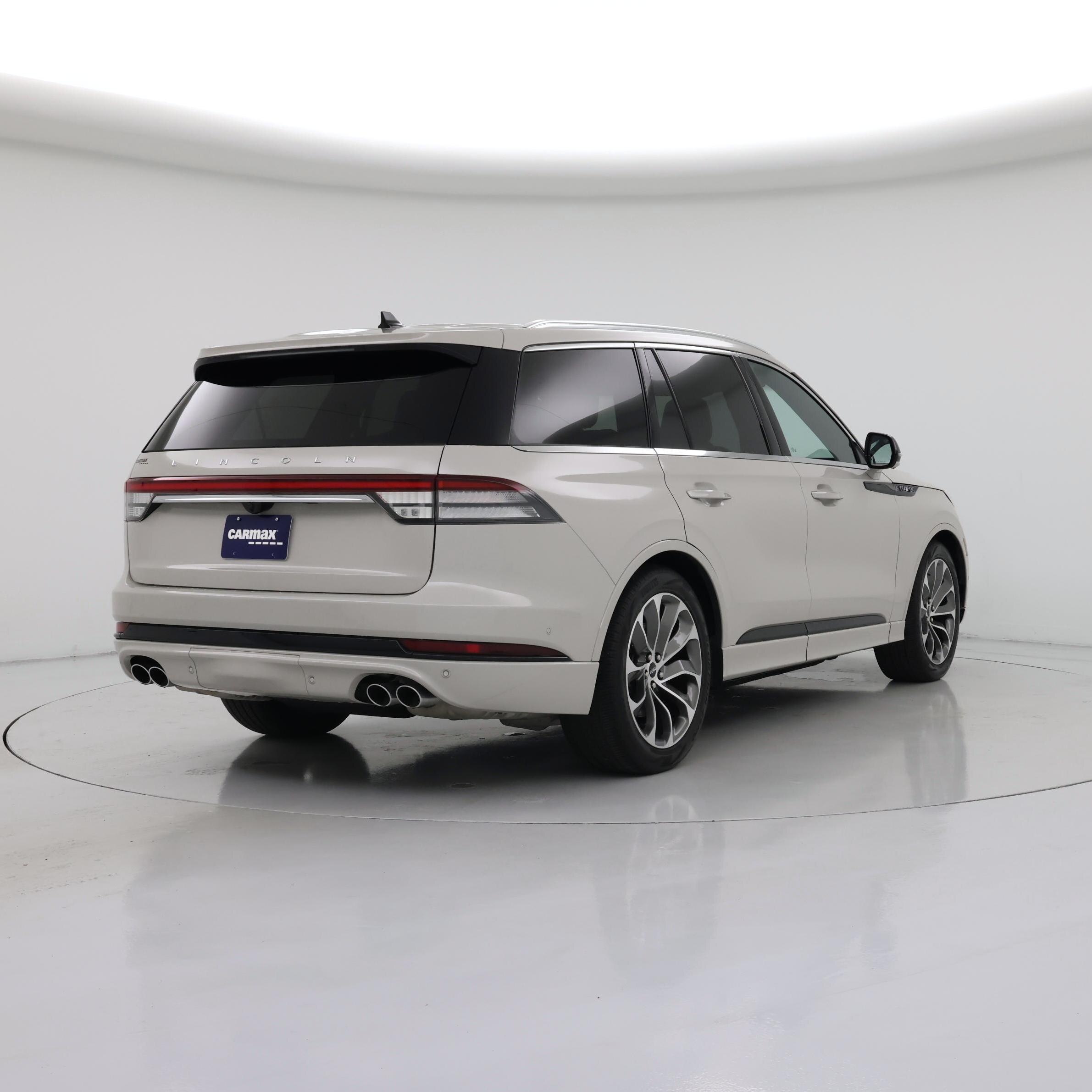 Thumbnail: 2021 Lincoln Aviator - 8