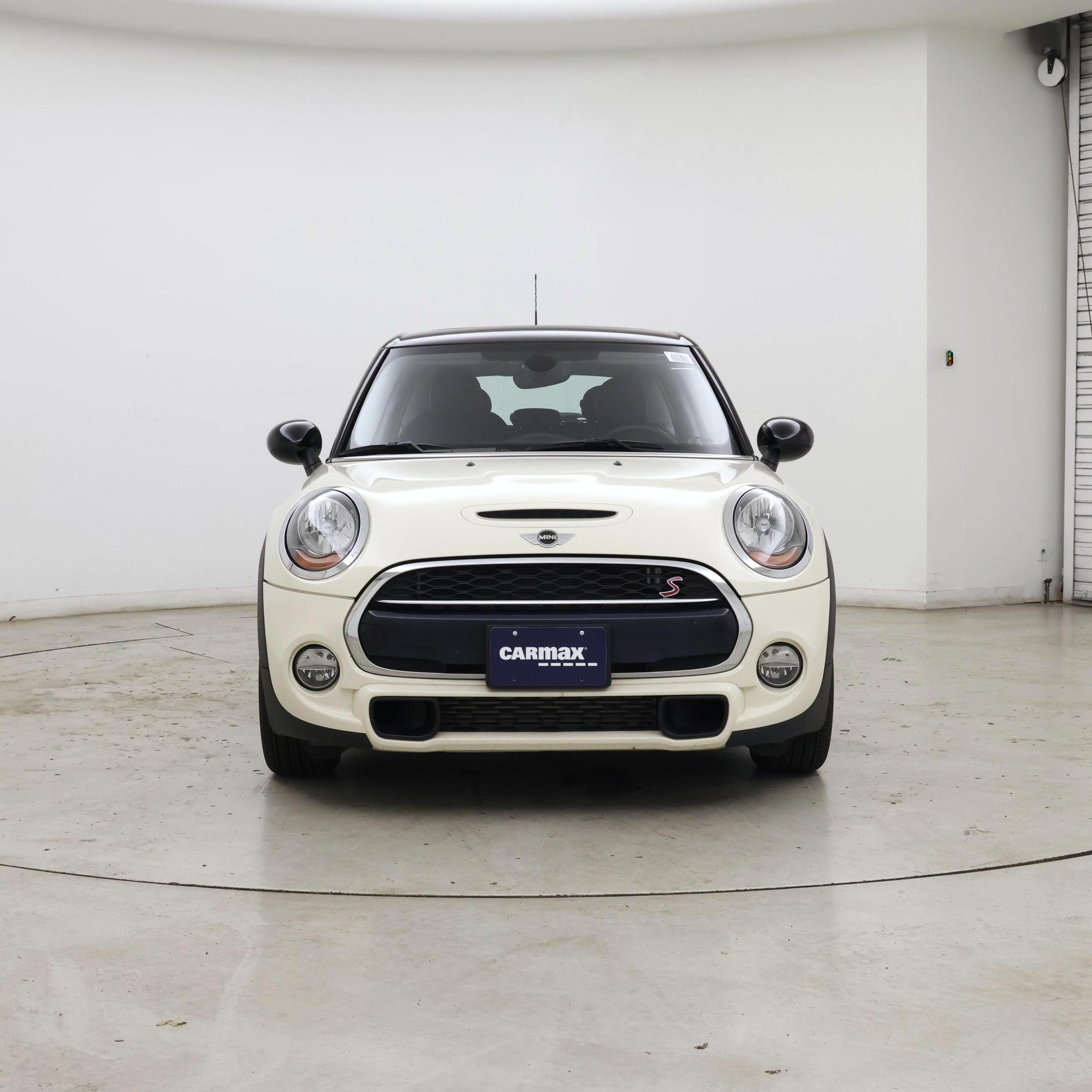 Thumbnail: 2016 MINI Cooper Hardtop - 5