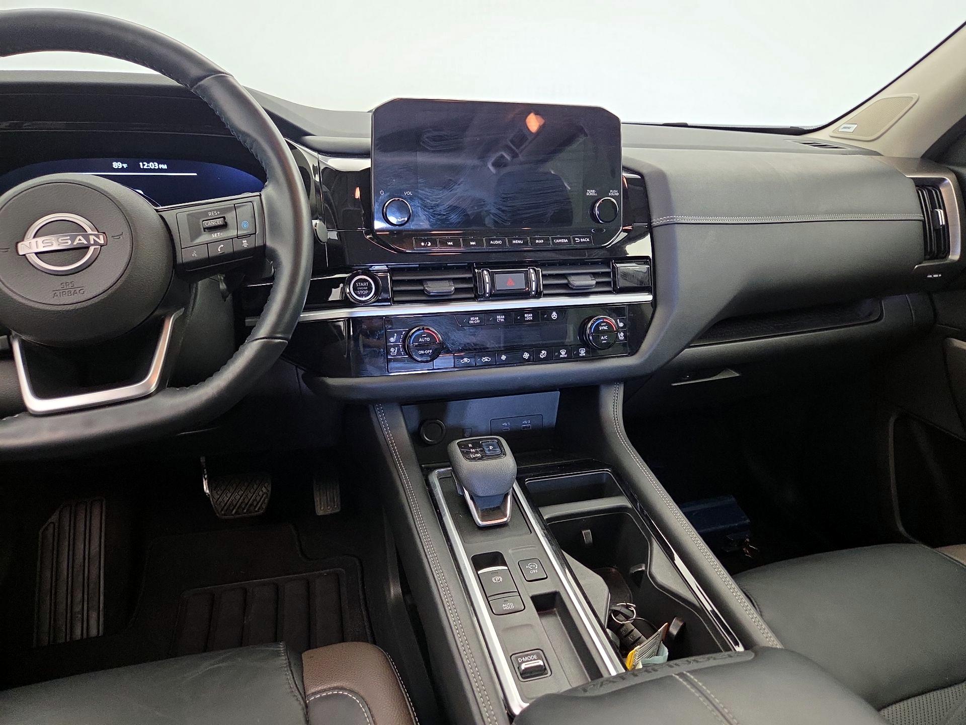 Thumbnail: 2022 Nissan Pathfinder - 9