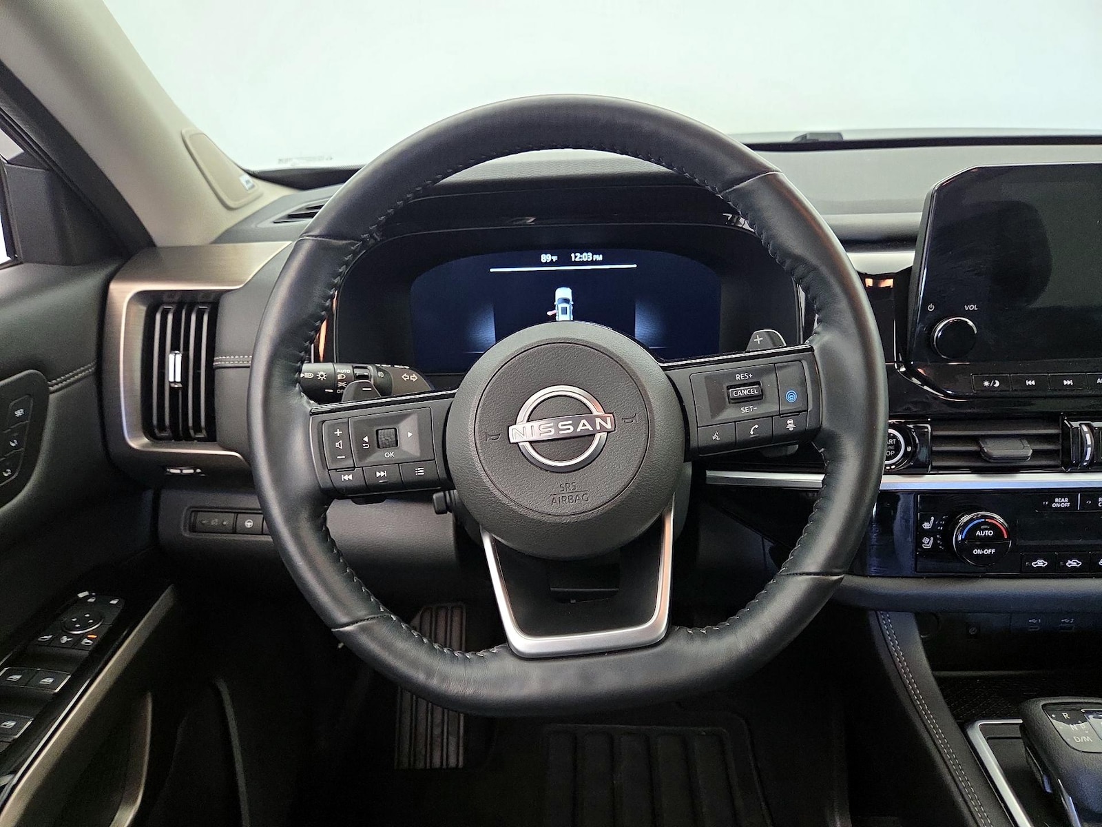 2022 Nissan Pathfinder Platinum - Photo 11