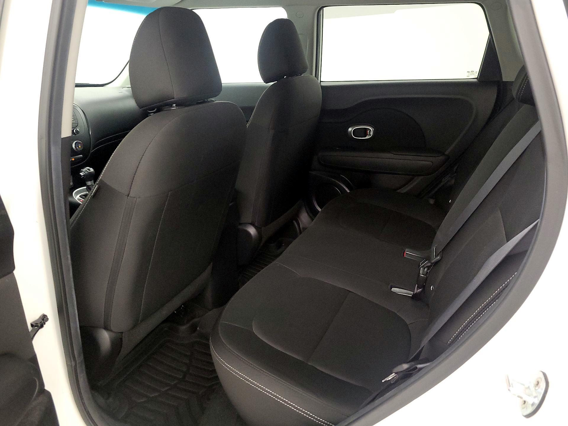Thumbnail: 2019 Kia Soul - 19