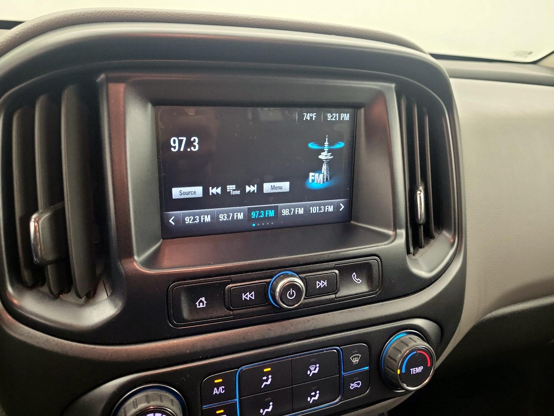 Thumbnail: 2018 Chevrolet Colorado - 15