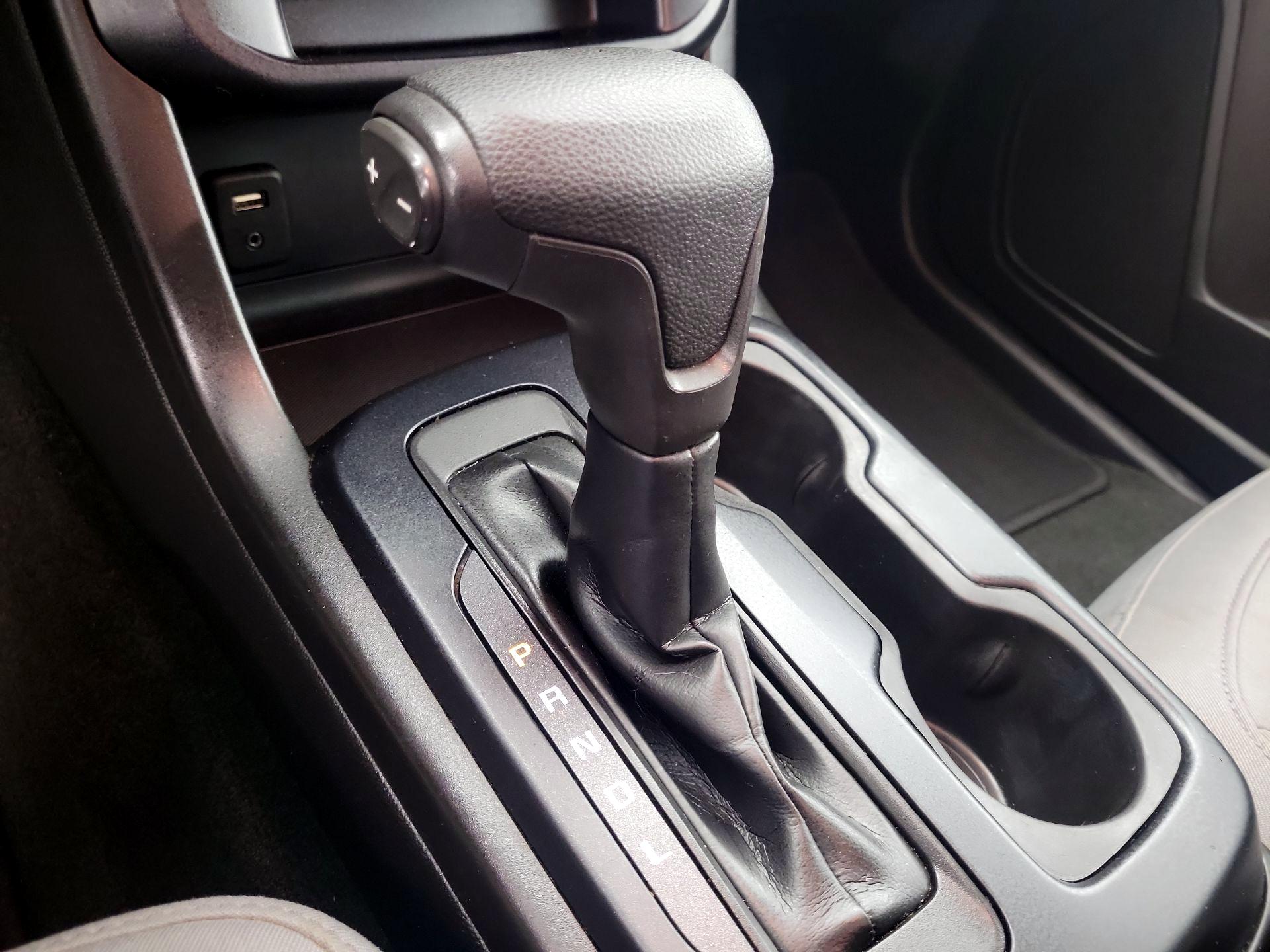 Thumbnail: 2018 Chevrolet Colorado - 17