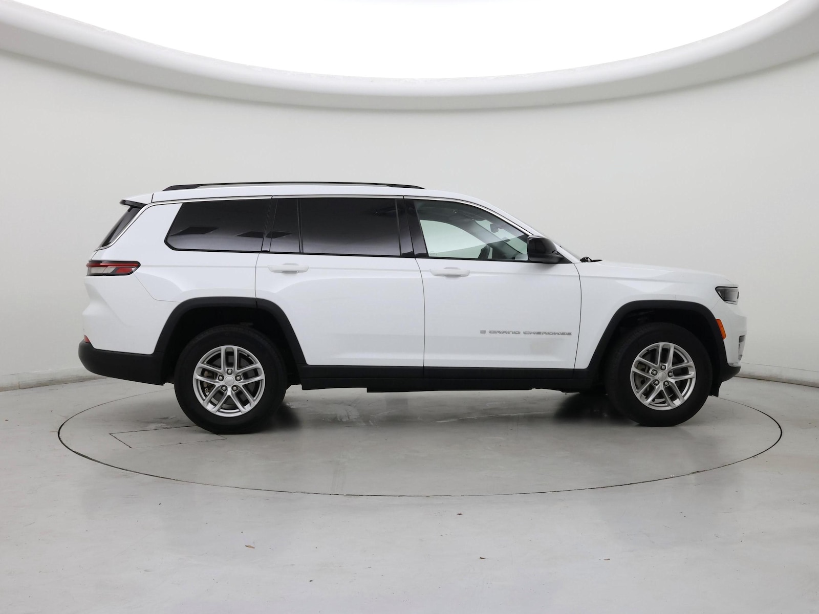 2022 Jeep Grand Cherokee L Laredo - Photo 8