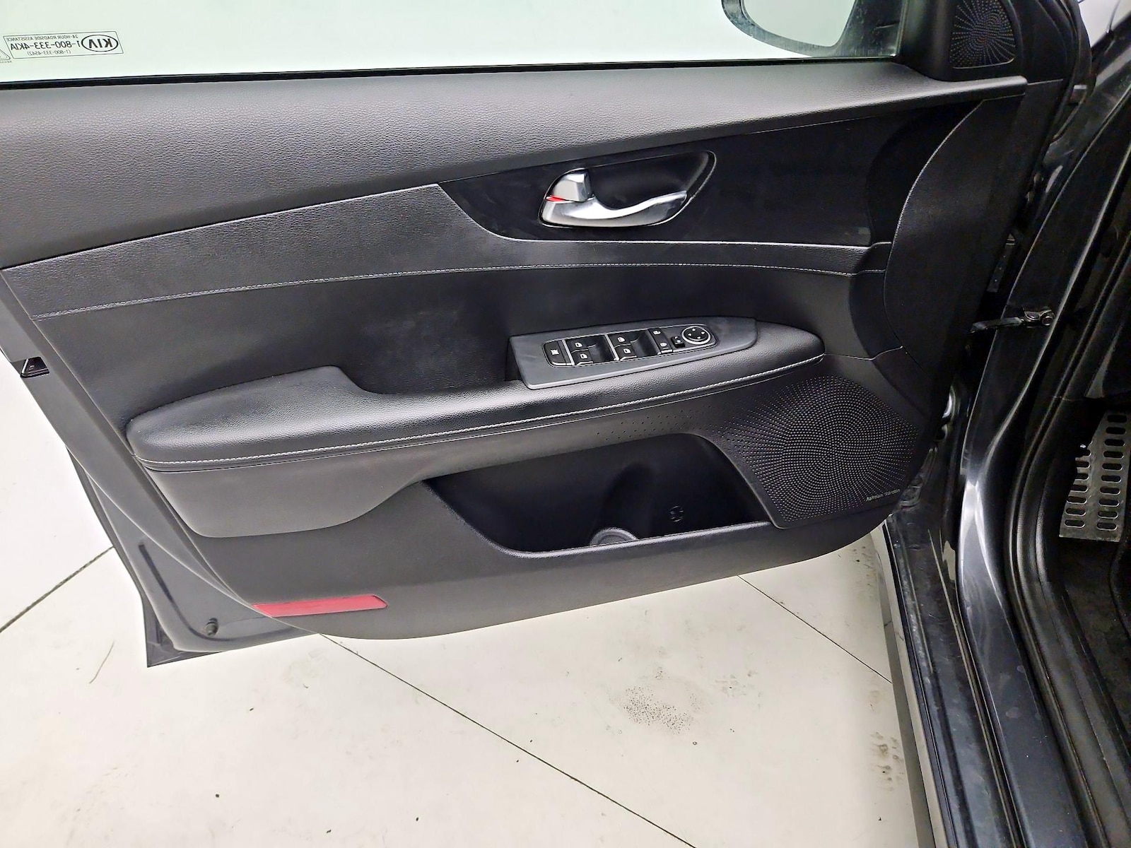2021 Kia Forte GT-Line - Photo 13