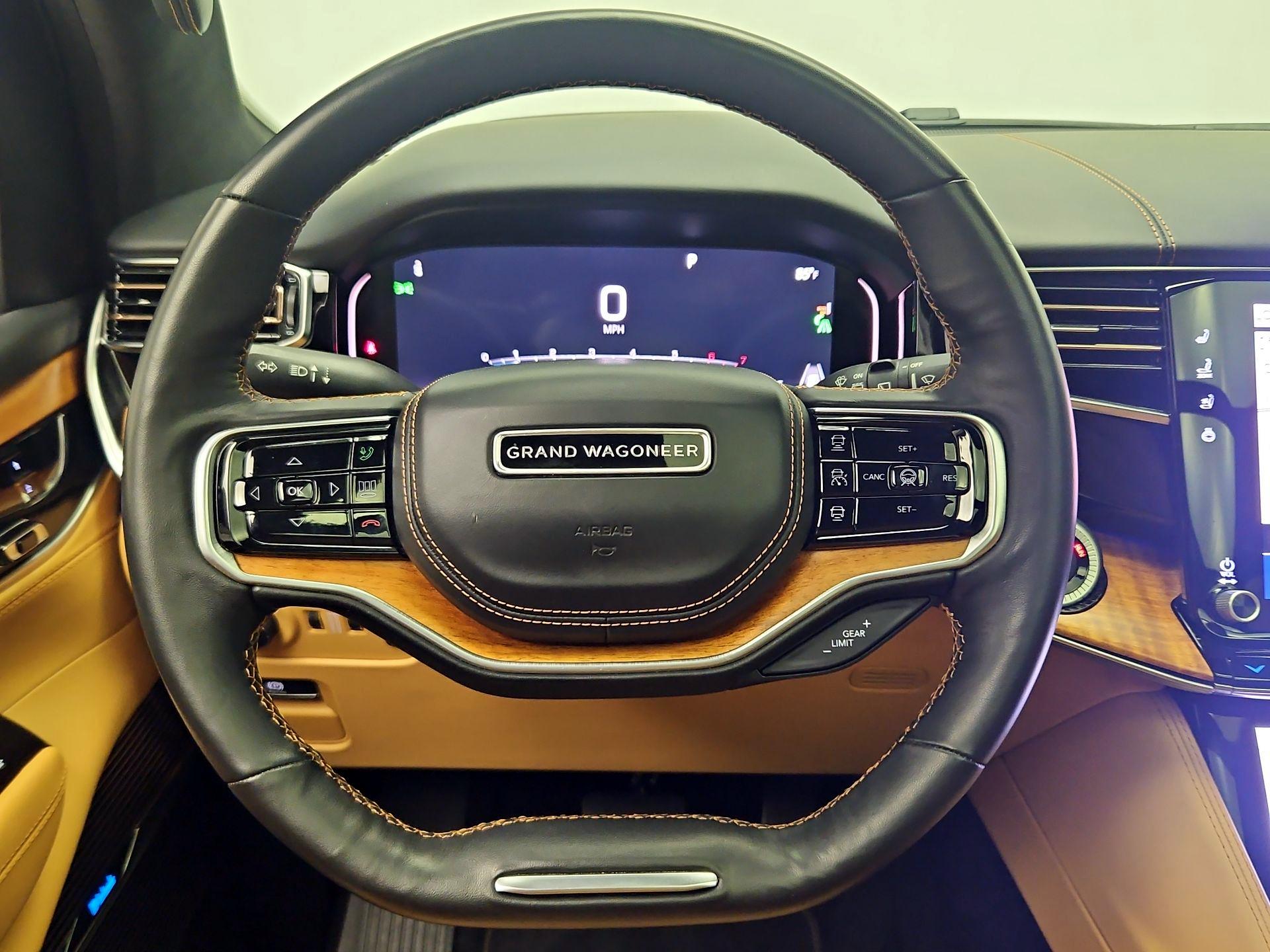 Thumbnail: 2023 Jeep Grand Wagoneer - 10