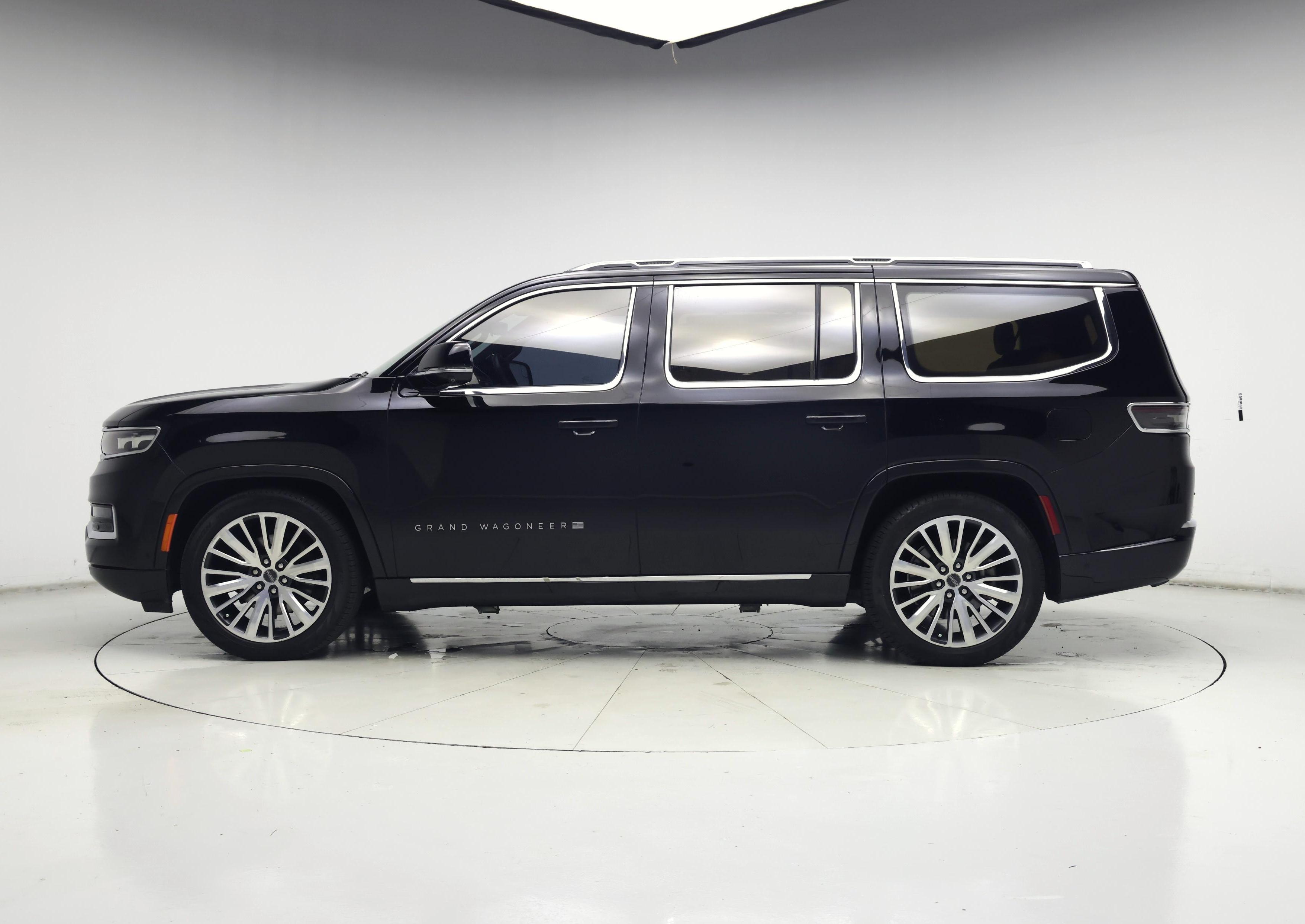 Thumbnail: 2023 Jeep Grand Wagoneer - 3