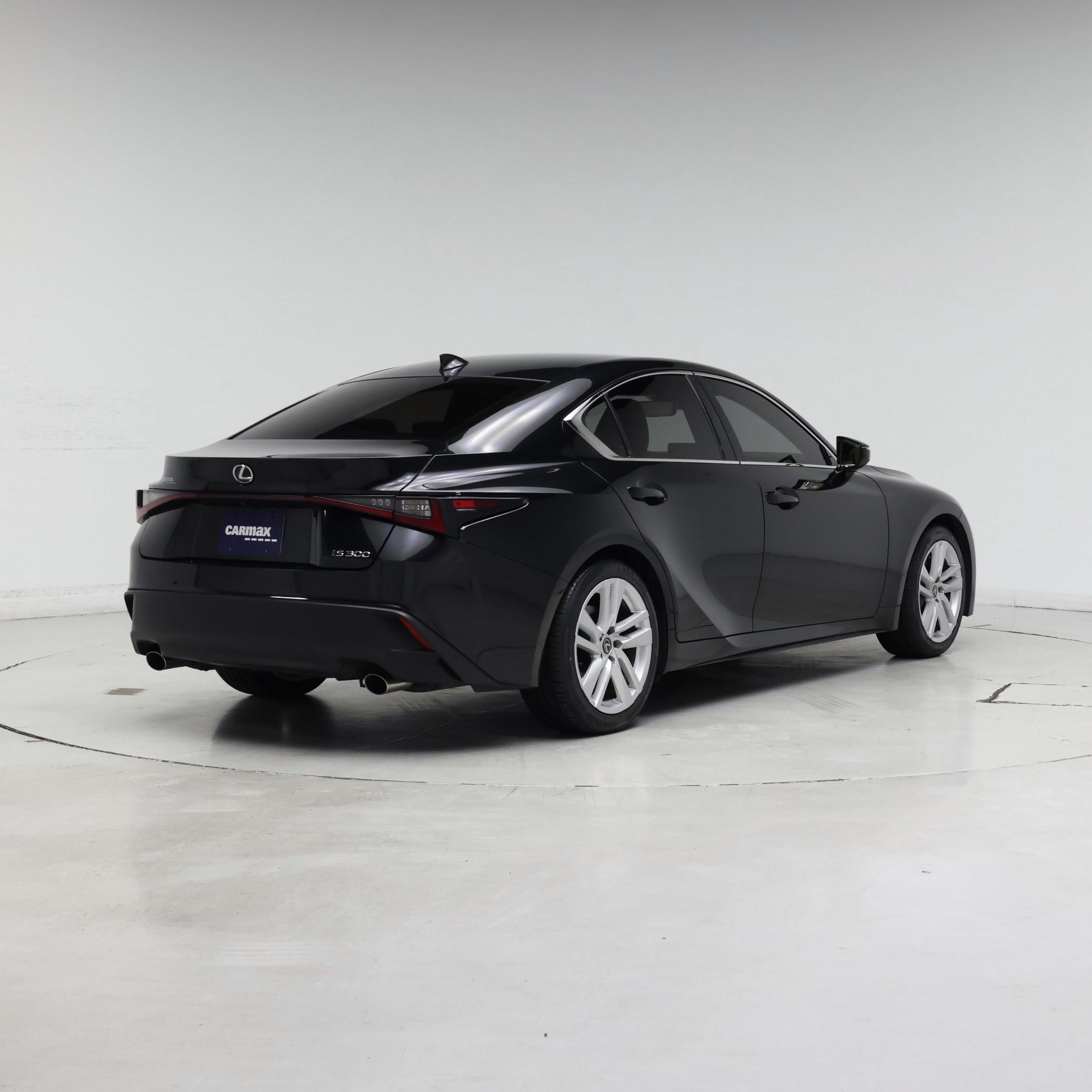 Thumbnail: 2024 Lexus IS - 8