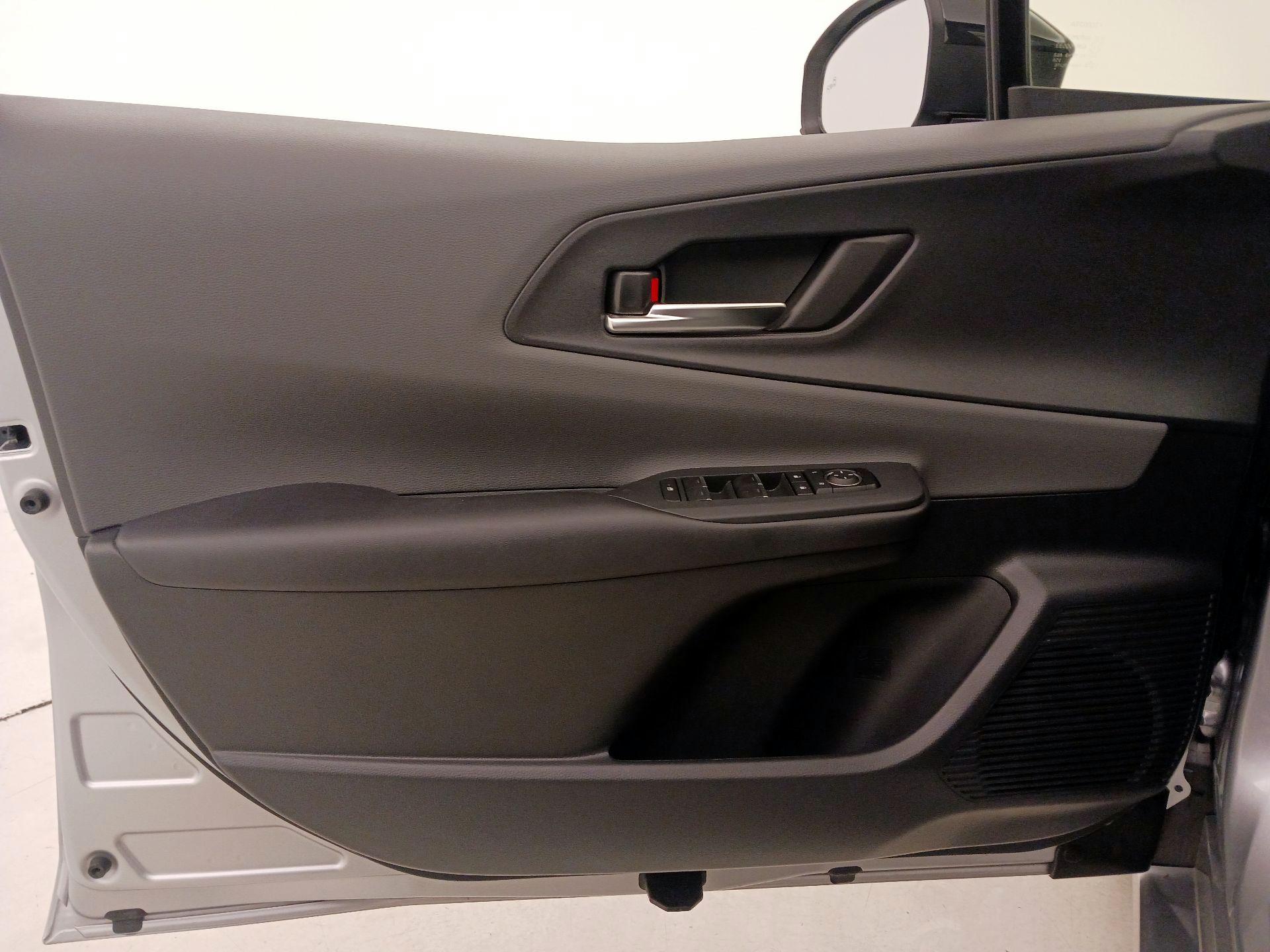 Thumbnail: 2024 Toyota Prius - 12