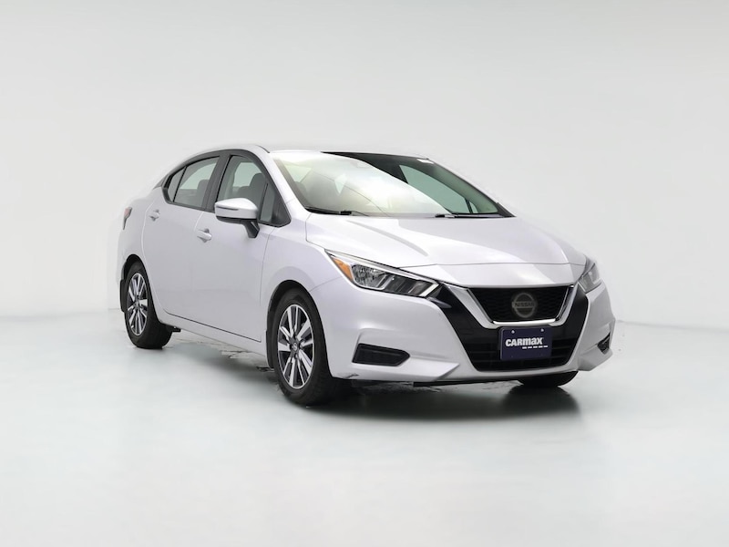 2020 Nissan Versa SV