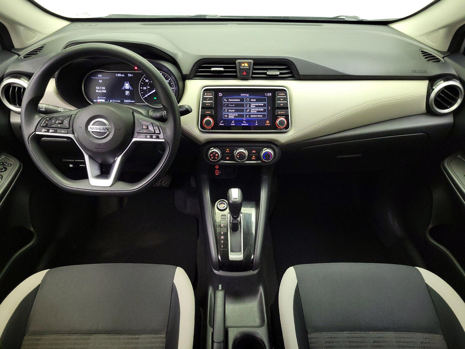 Thumbnail: 2020 Nissan Versa - 9