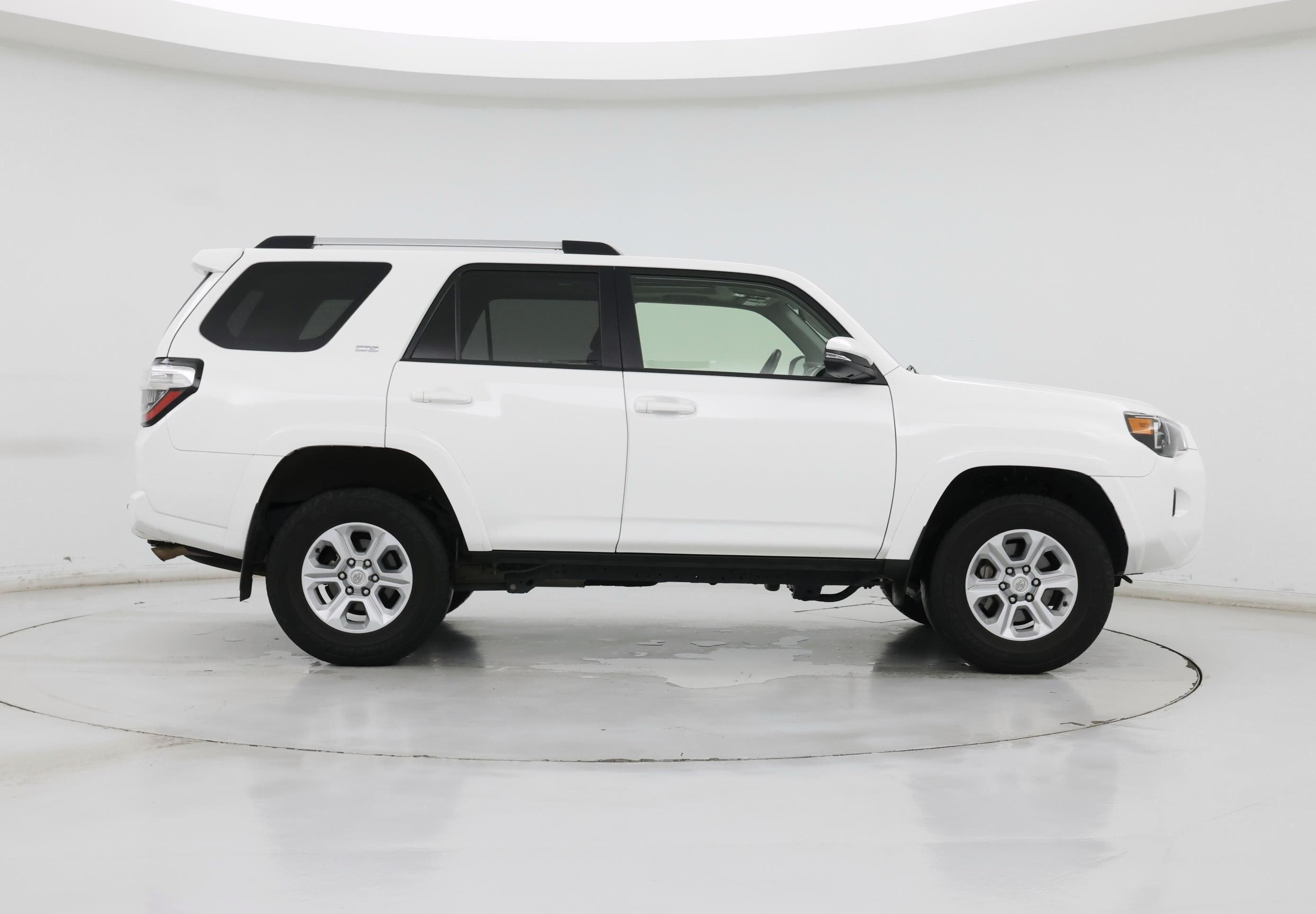 Thumbnail: 2022 Toyota 4Runner - 7