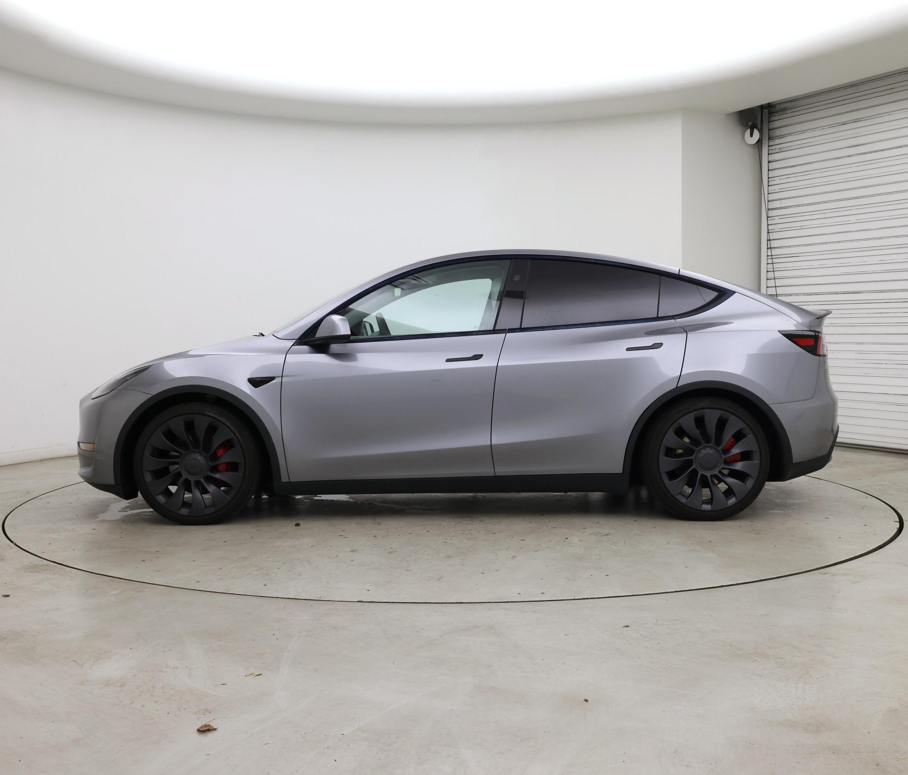 Thumbnail: 2024 Tesla Model Y - 3