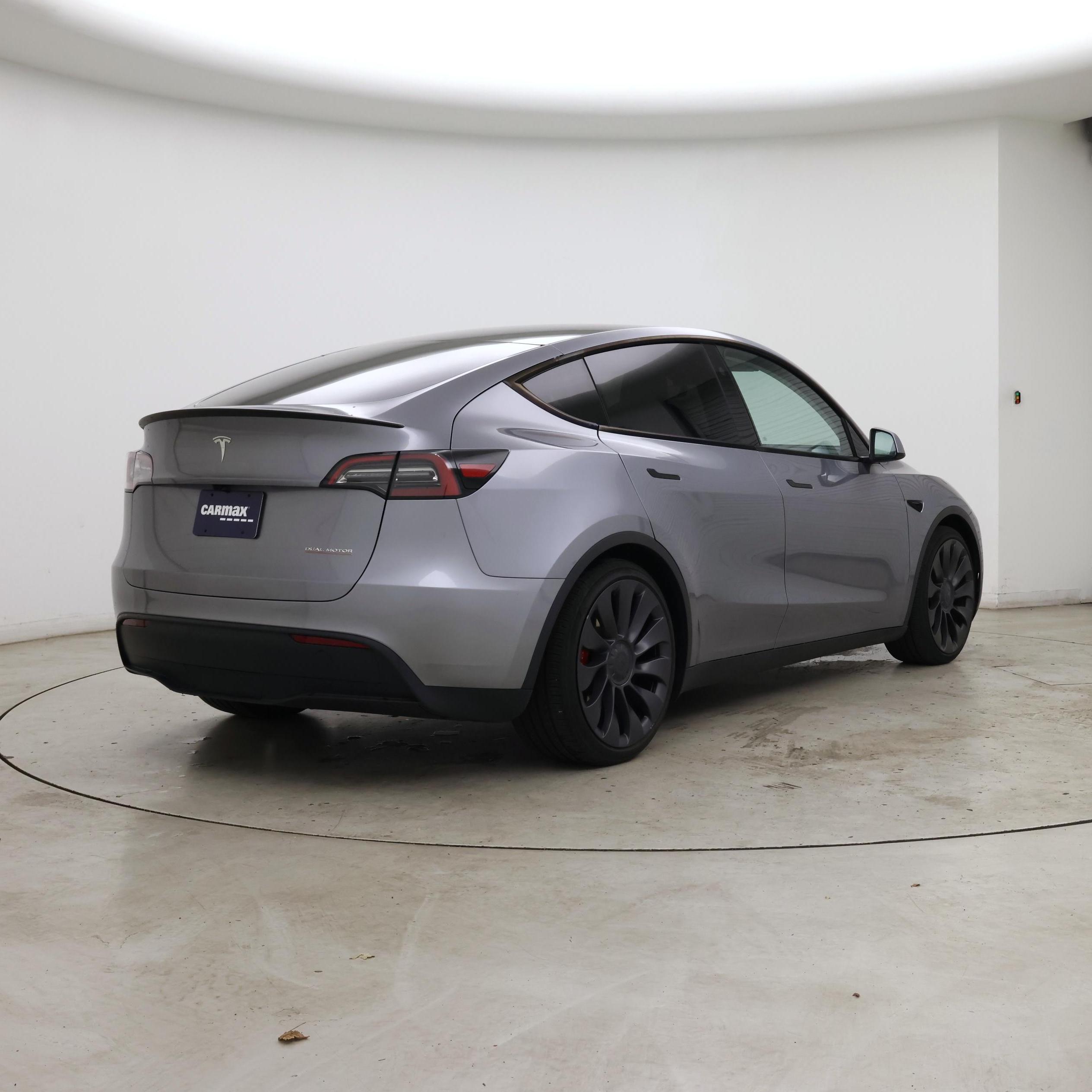Thumbnail: 2024 Tesla Model Y - 8