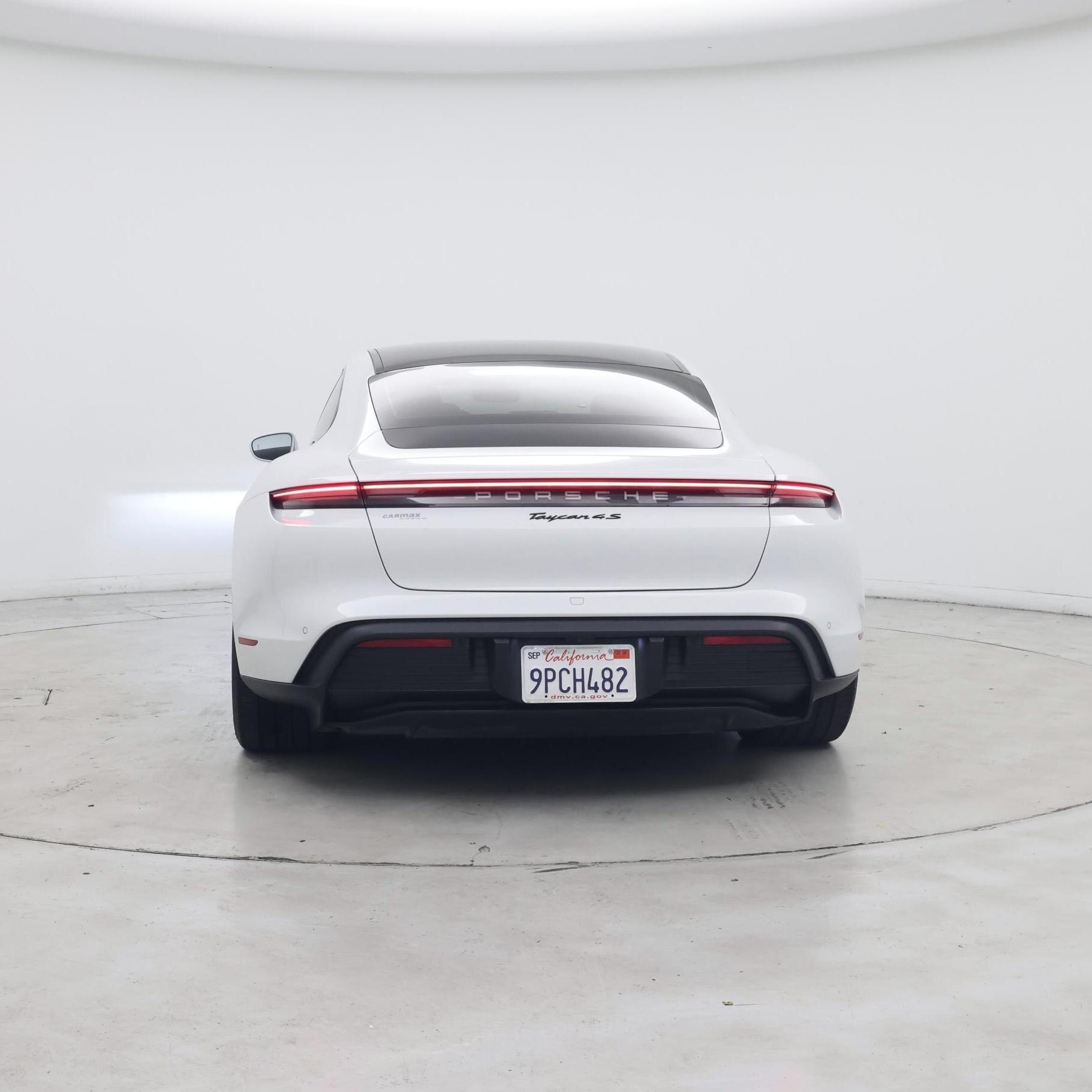 Thumbnail: 2021 Porsche Taycan - 6