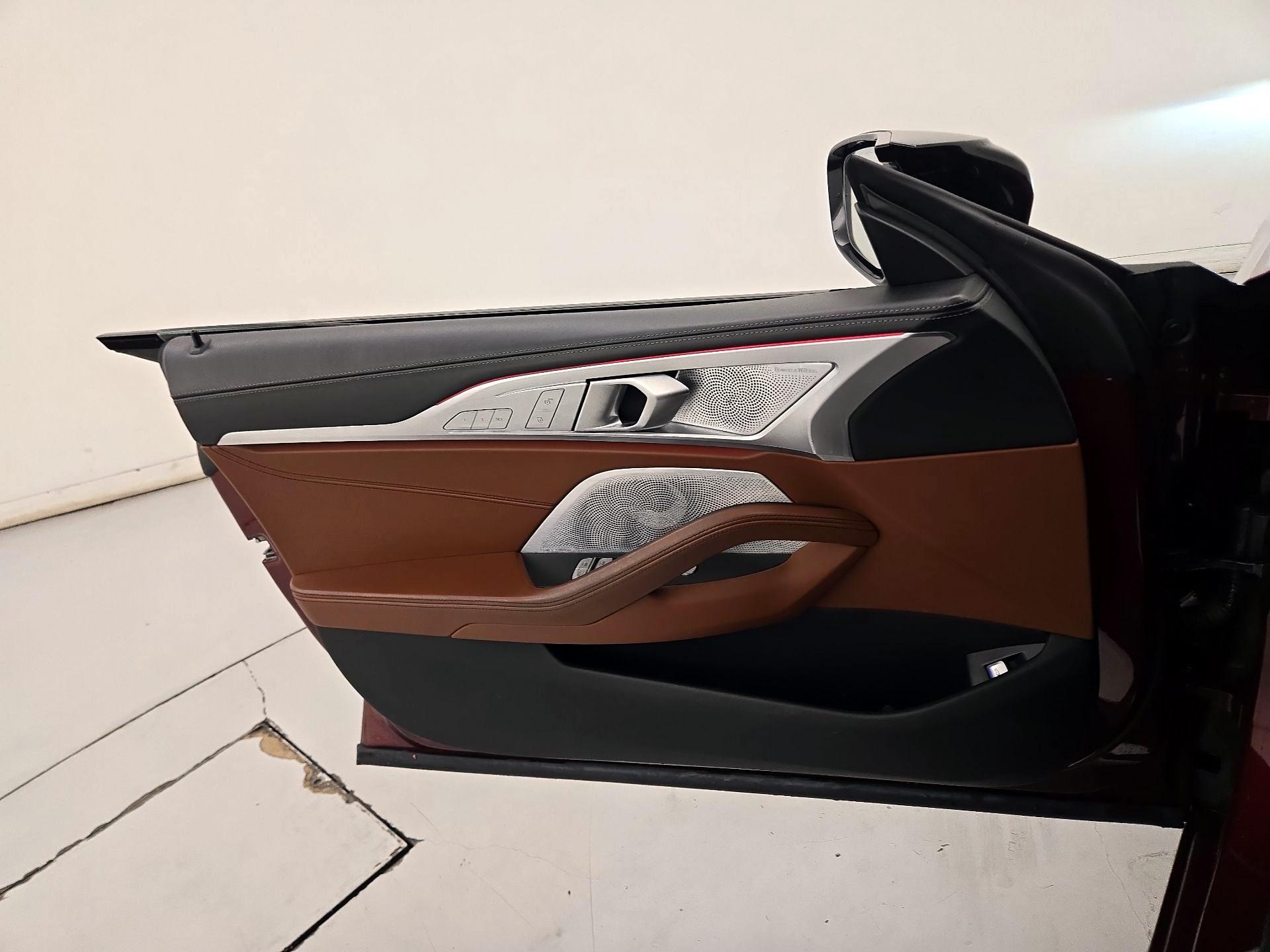 Thumbnail: 2023 BMW 8 Series - 12