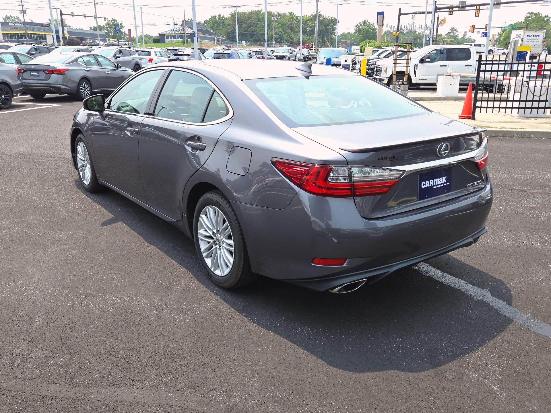 Thumbnail: 2017 Lexus ES - 7