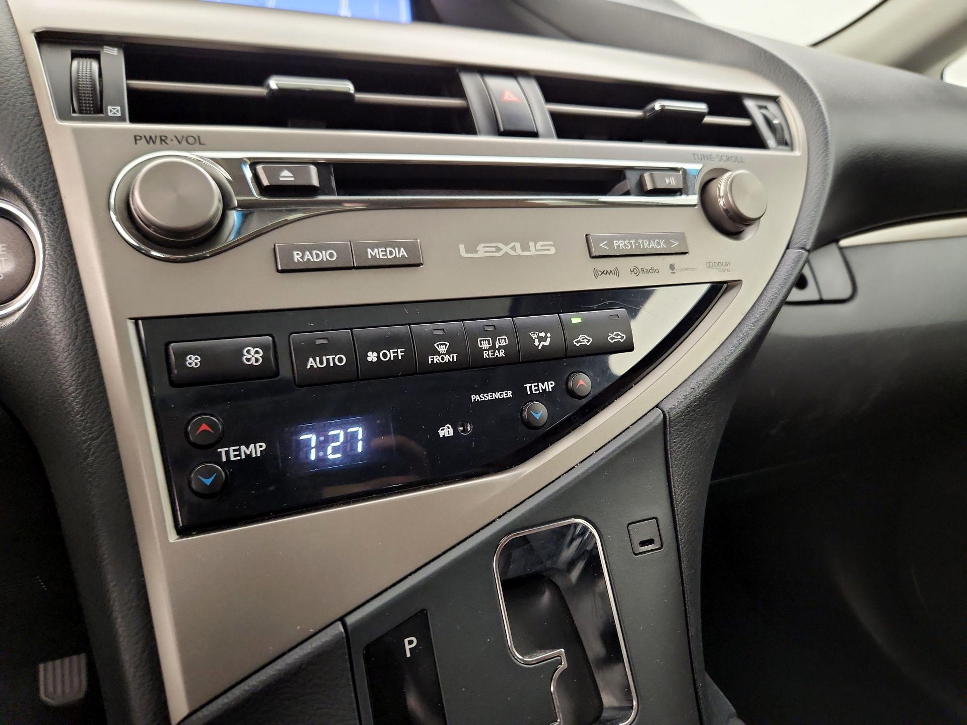 Thumbnail: 2015 Lexus RX - 17