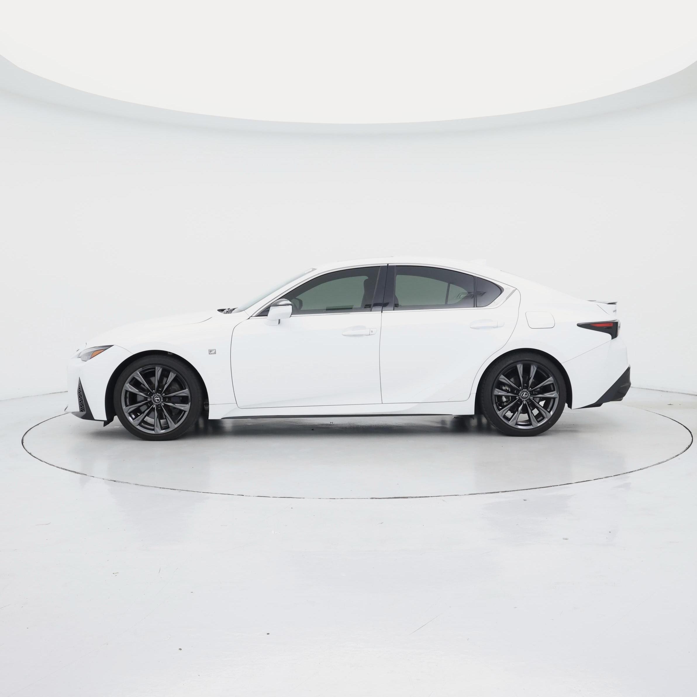 Thumbnail: 2024 Lexus IS - 3