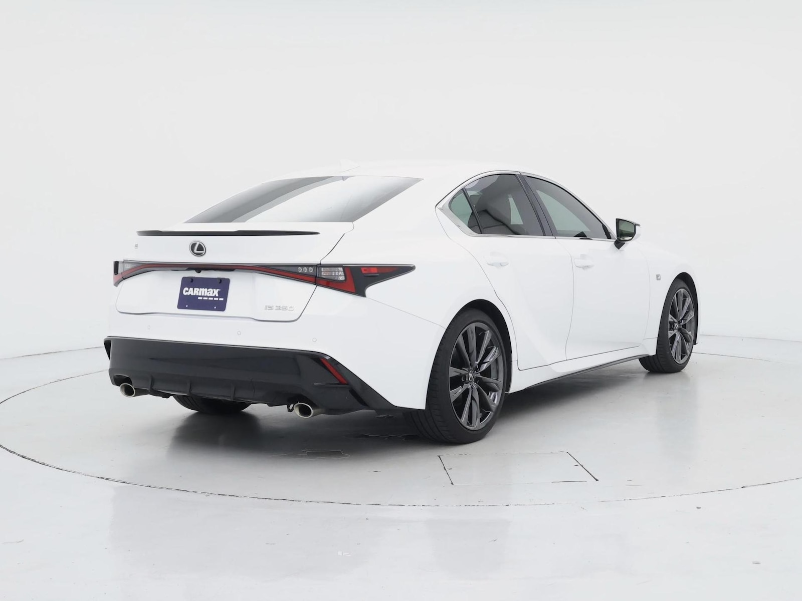 2024 Lexus IS 350 F SPORT - Photo 9