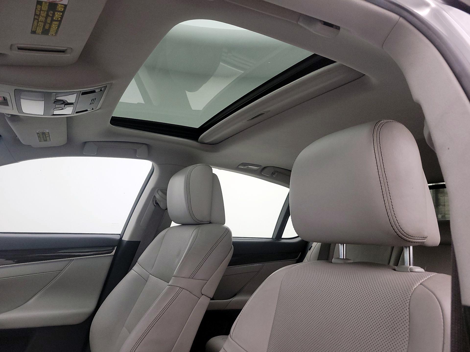 Thumbnail: 2015 Lexus GS - 20