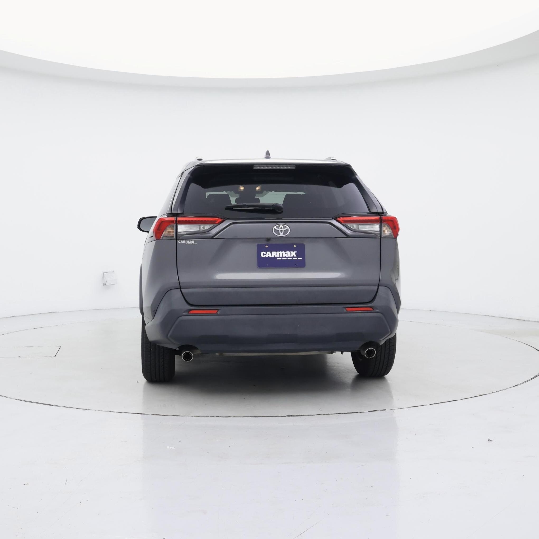 Thumbnail: 2019 Toyota RAV4 - 6
