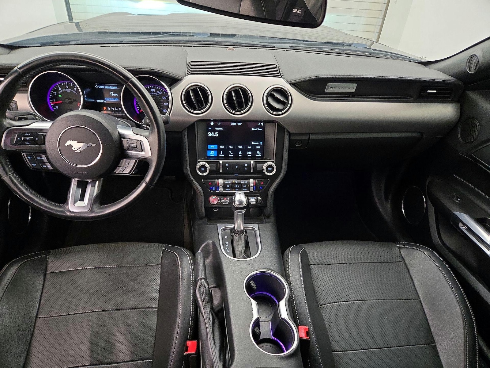 2018 Ford Mustang GT Premium - Photo 10