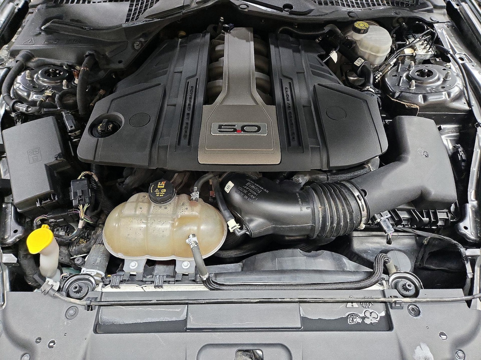 2018 Ford Mustang GT Premium - Photo 21