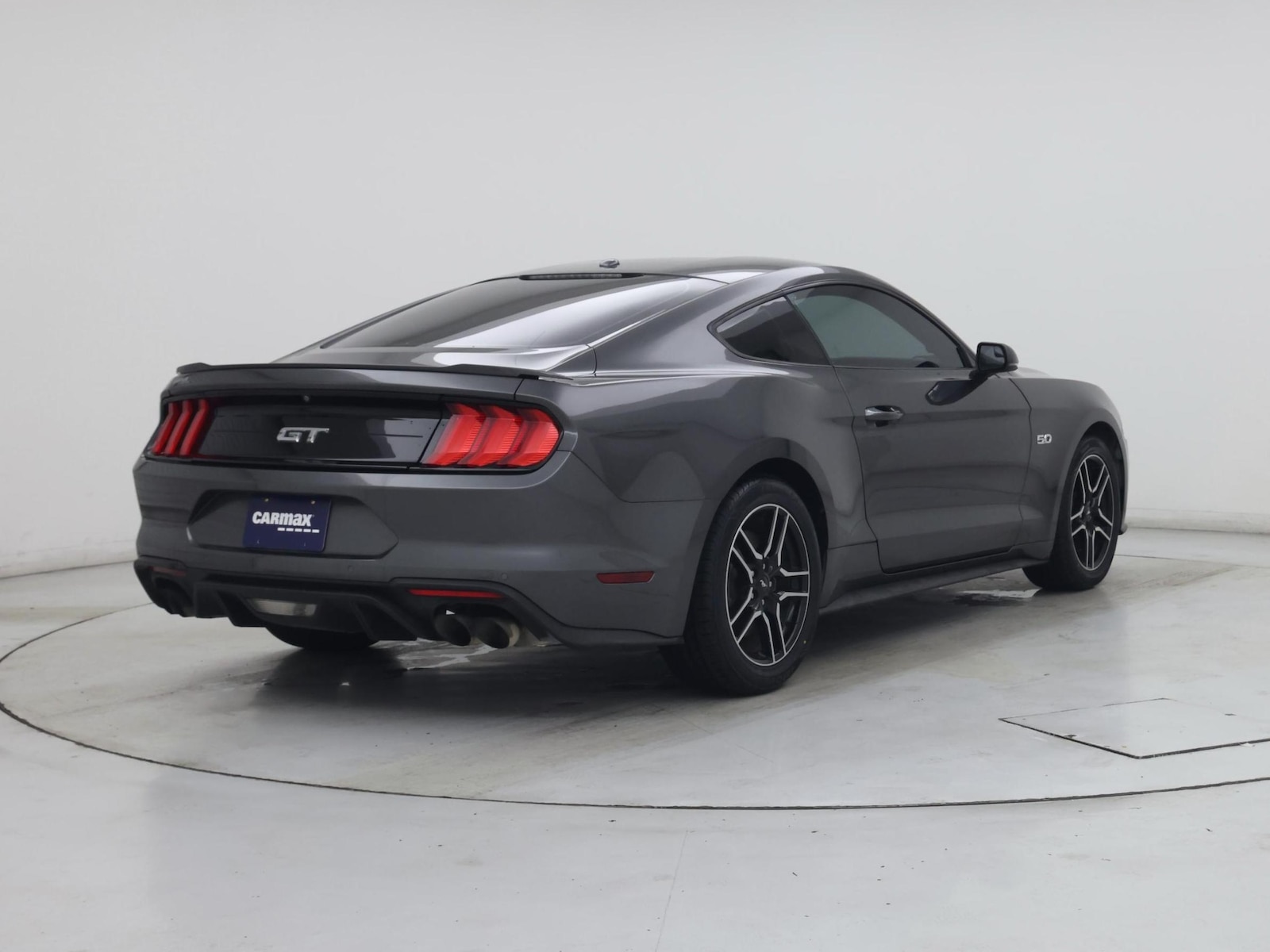 2018 Ford Mustang GT Premium - Photo 9